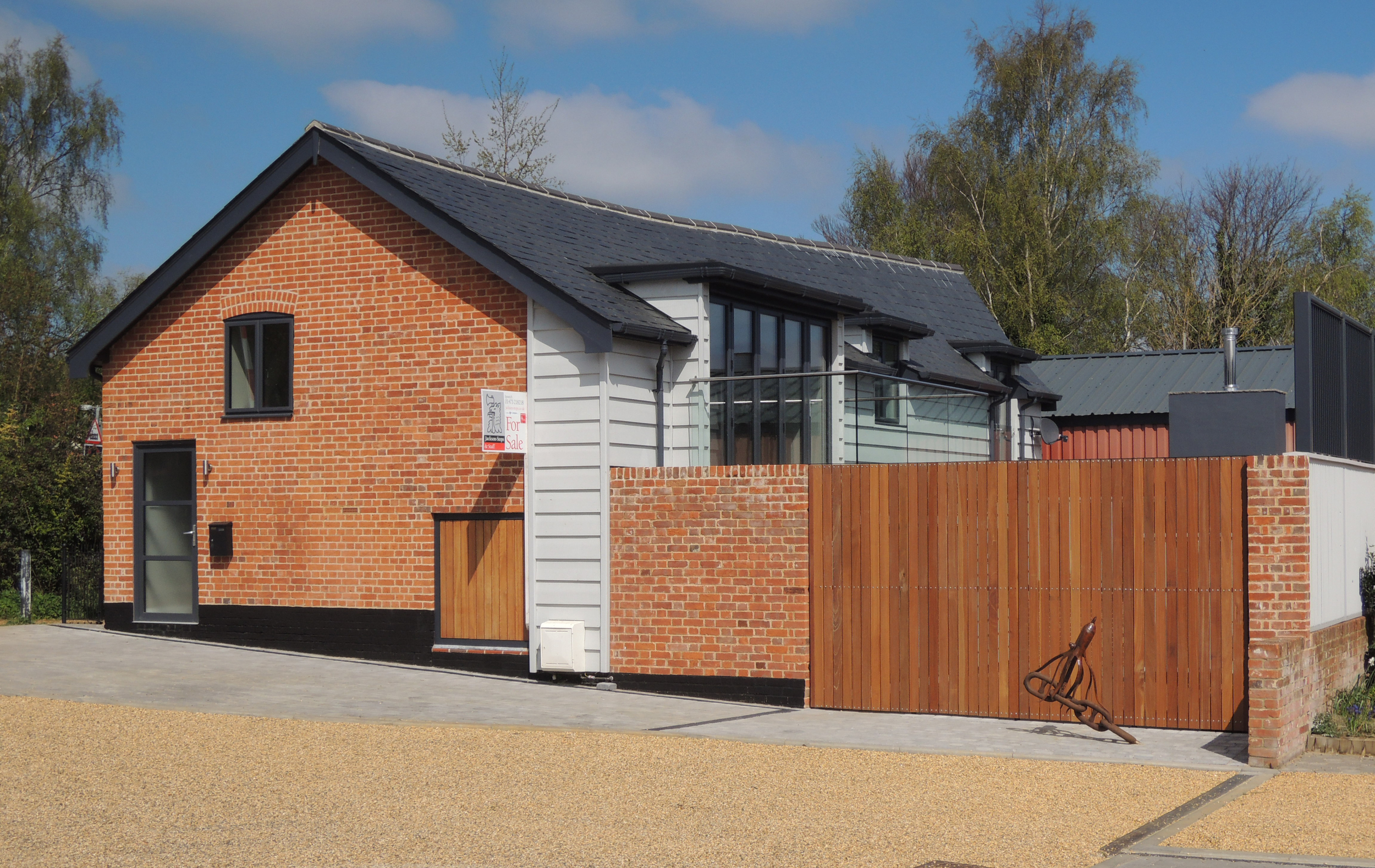 The Chandlery Woodbridge An imaginative conversion of an old chandlery workshop into a high class residential and office accommodation. 