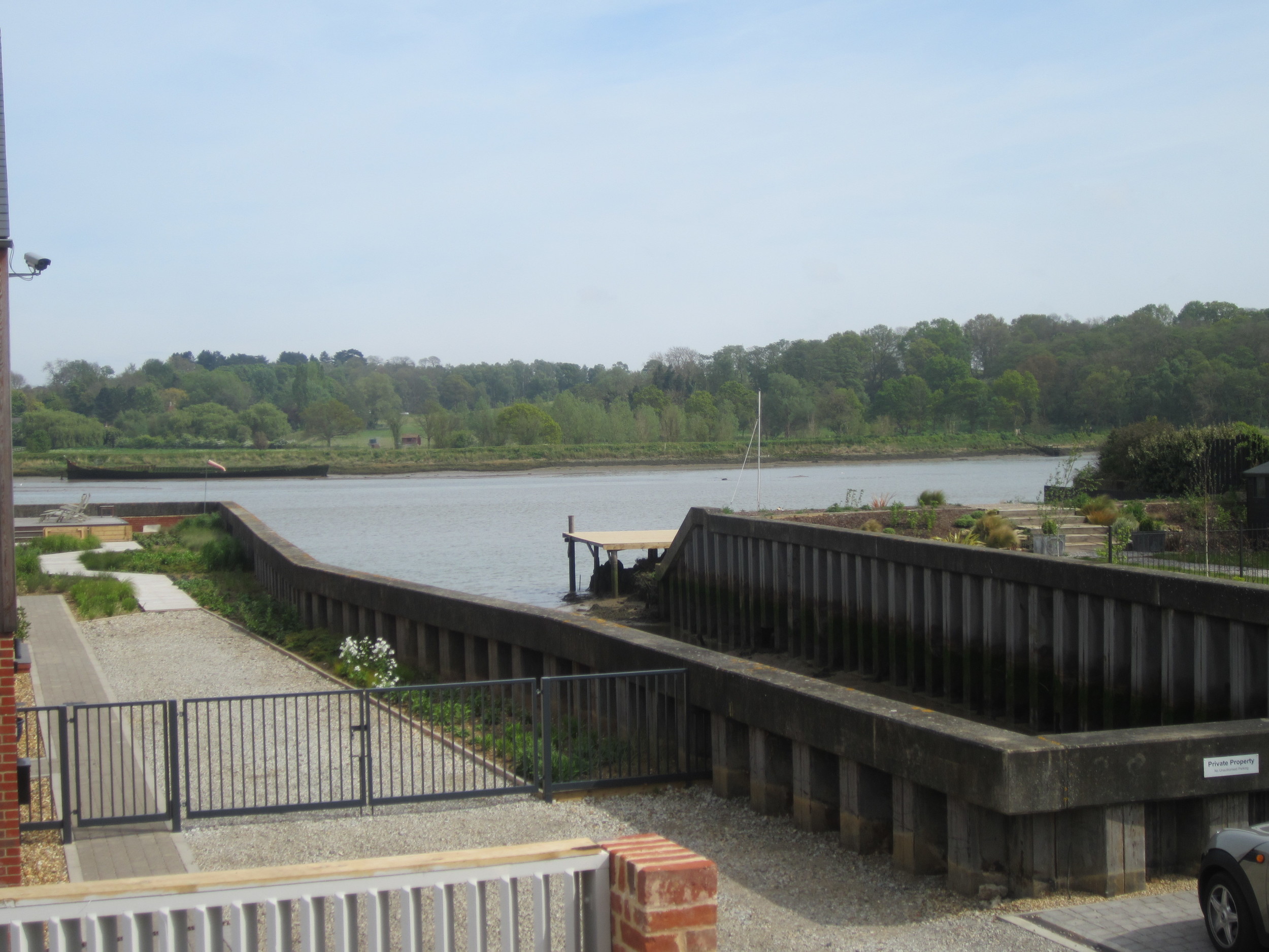 The first floor has attractive views over the River Deben.