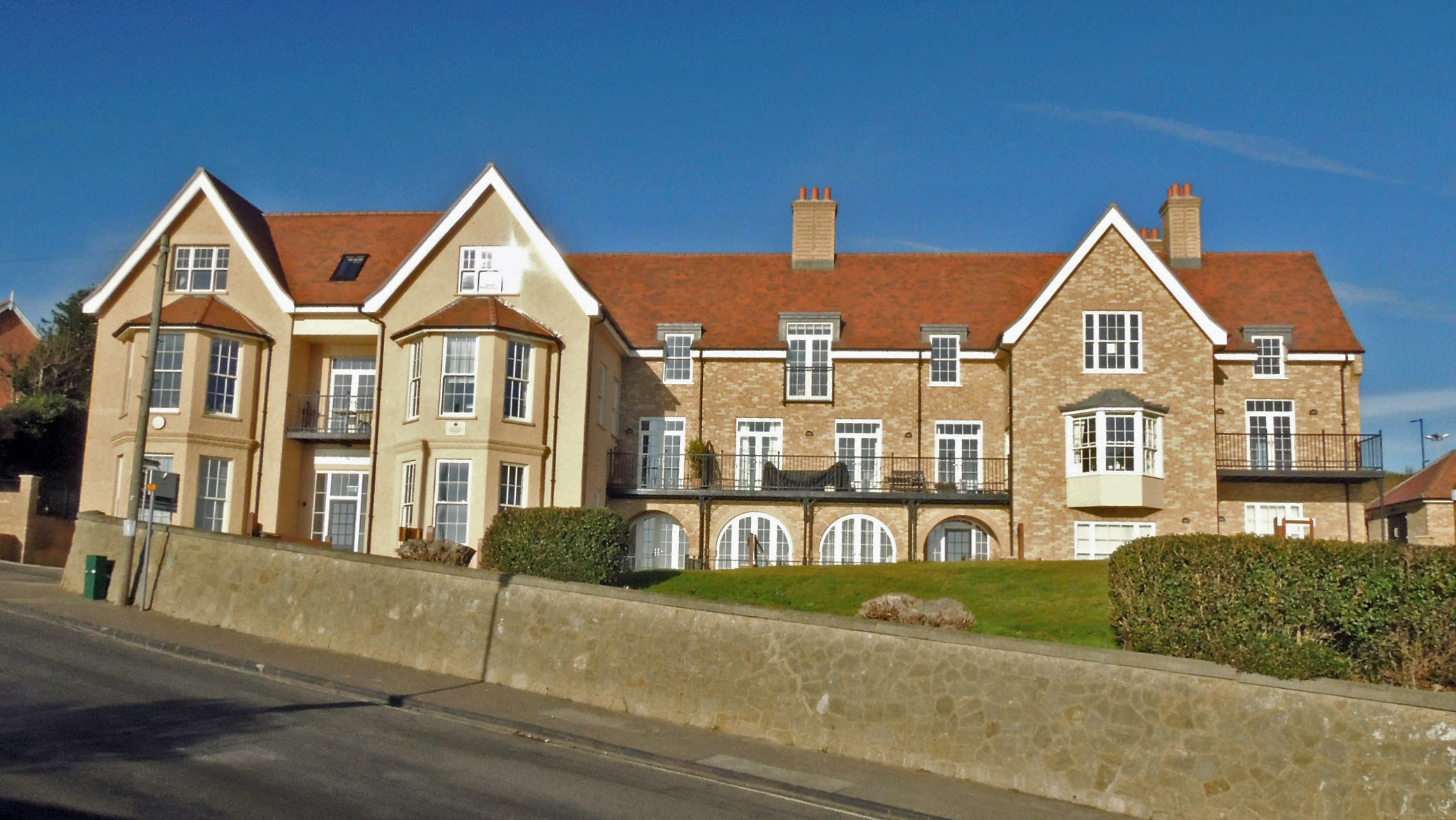  The development included the partial demolition, conversion and extension of the existing Bath Hotel - now renamed Cautley House, this is situated to the west of the Bartlet conversion and houses twelve luxury flats. 