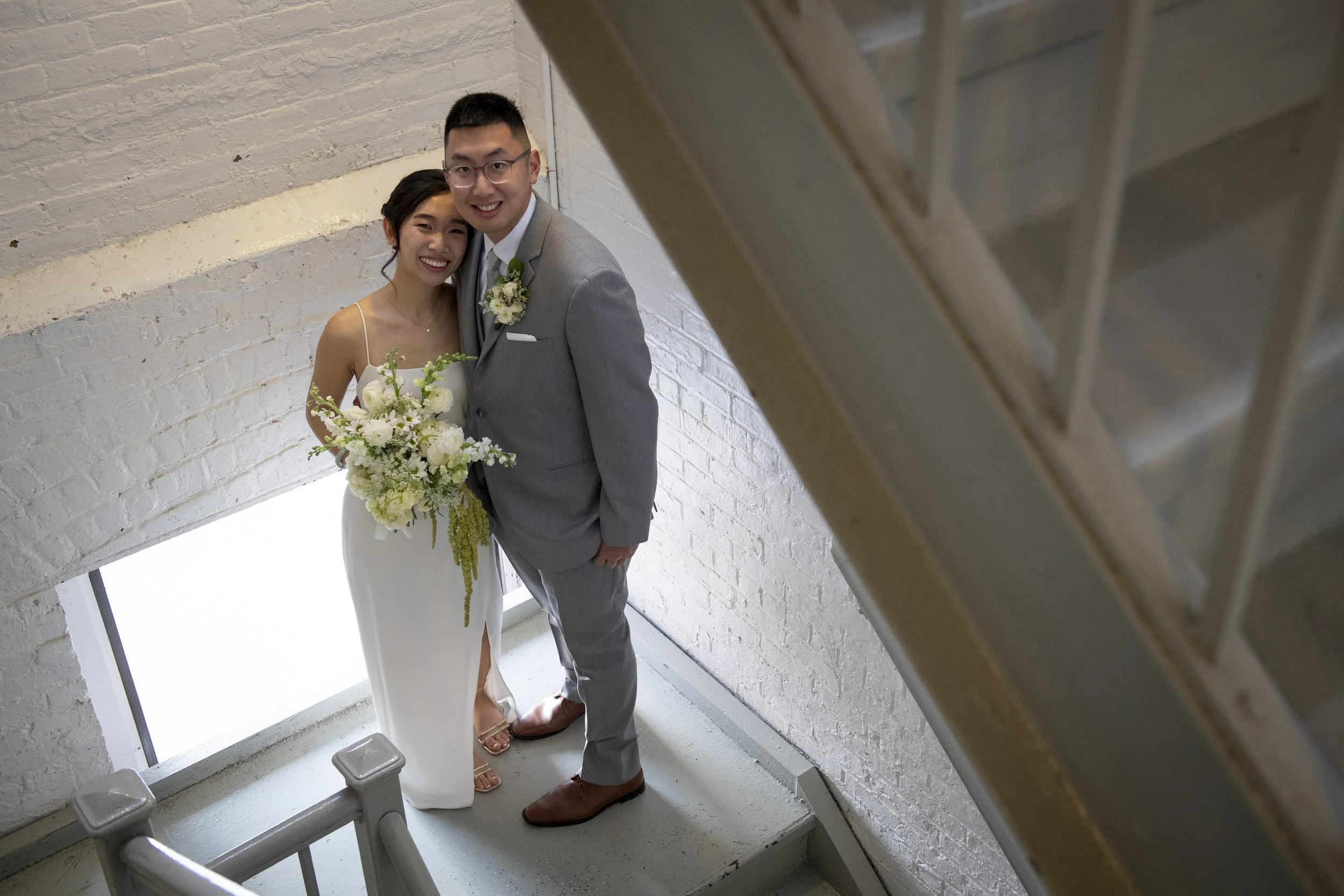 20251220_Wedding_Vivian_Jeffrey_Sneak_Peek_JVN_5228.jpg