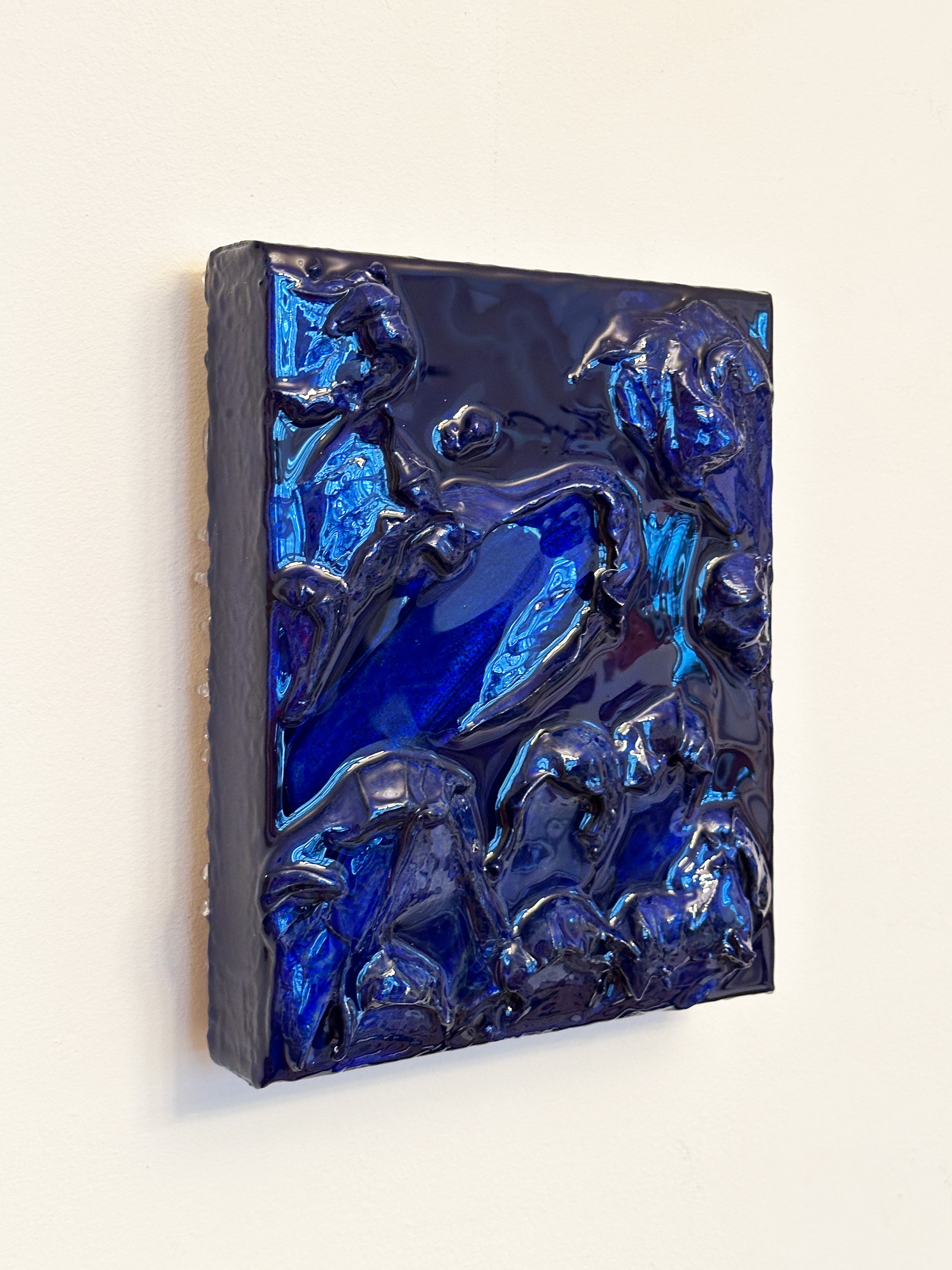 Liquid01.jpg