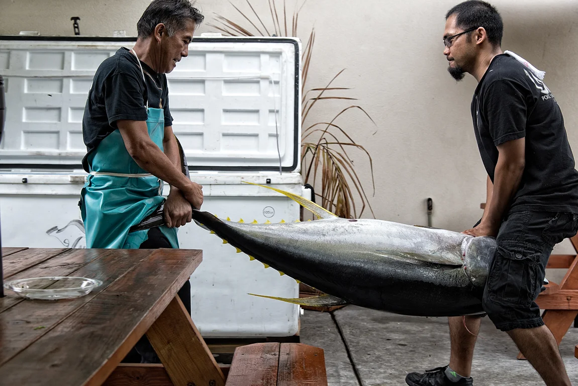 men with tuna.jpg