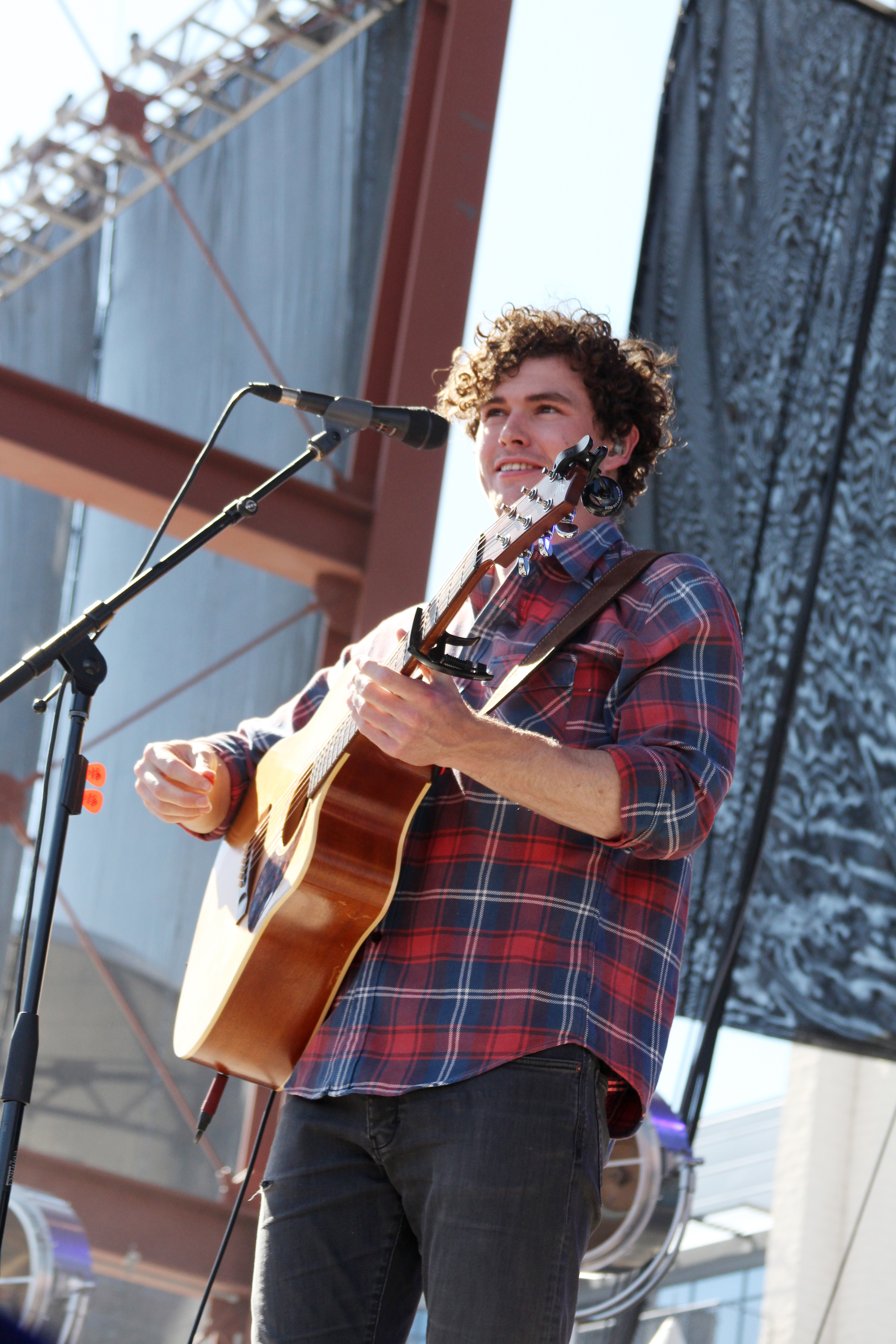 Vance Joy. Photo by Tess Cagle