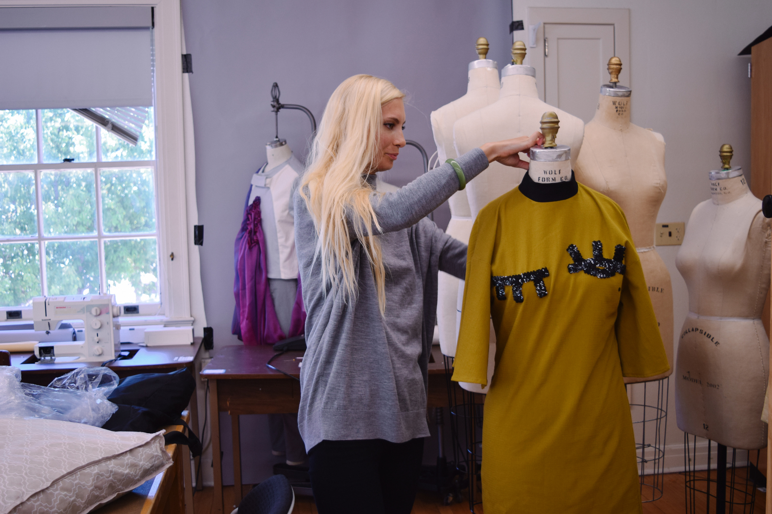 Rachel shows ORANGE her 60’s pop and abstract art inspired dress.