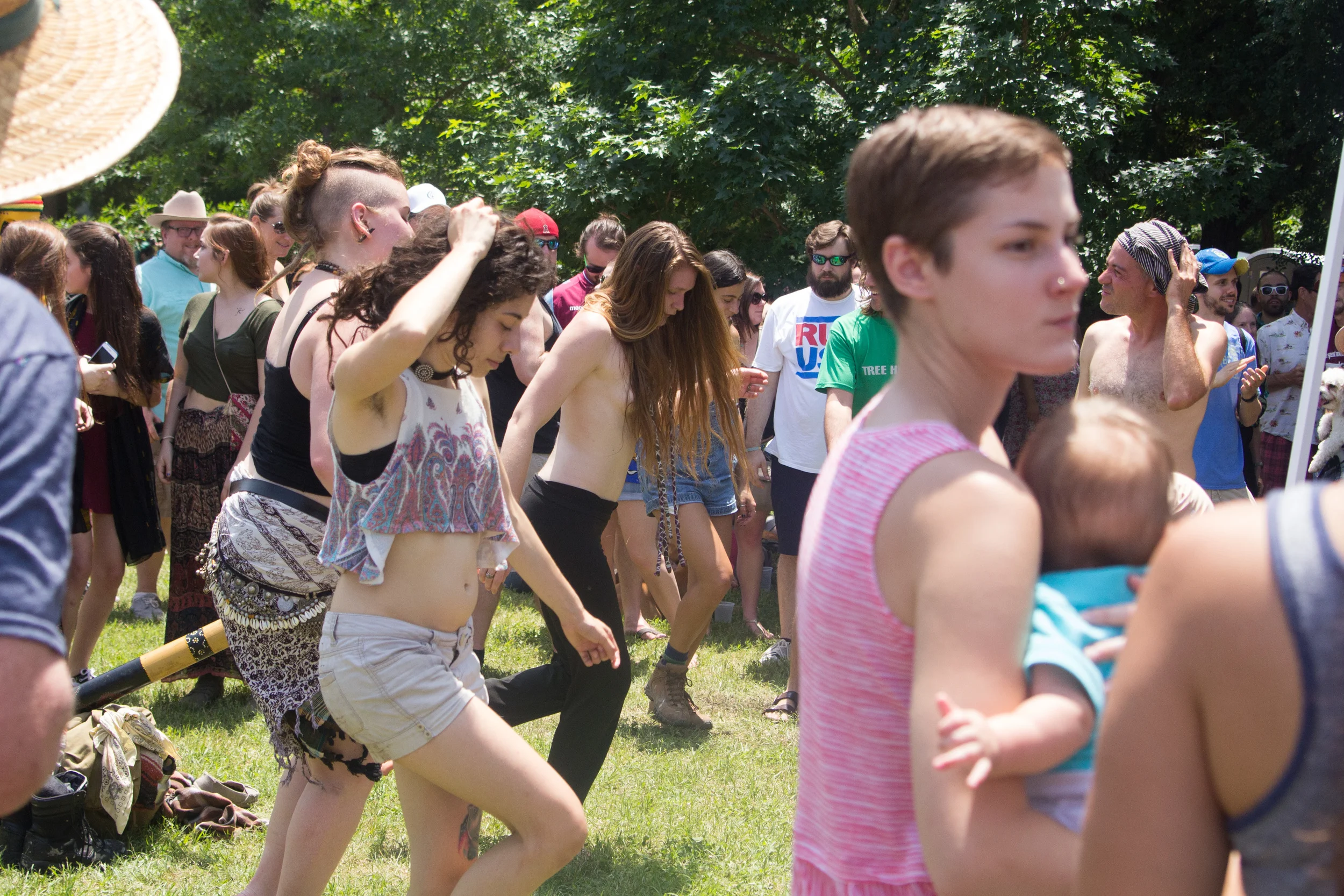 Members of the crowd dancing to one of Eeyore’s famous drum circles.