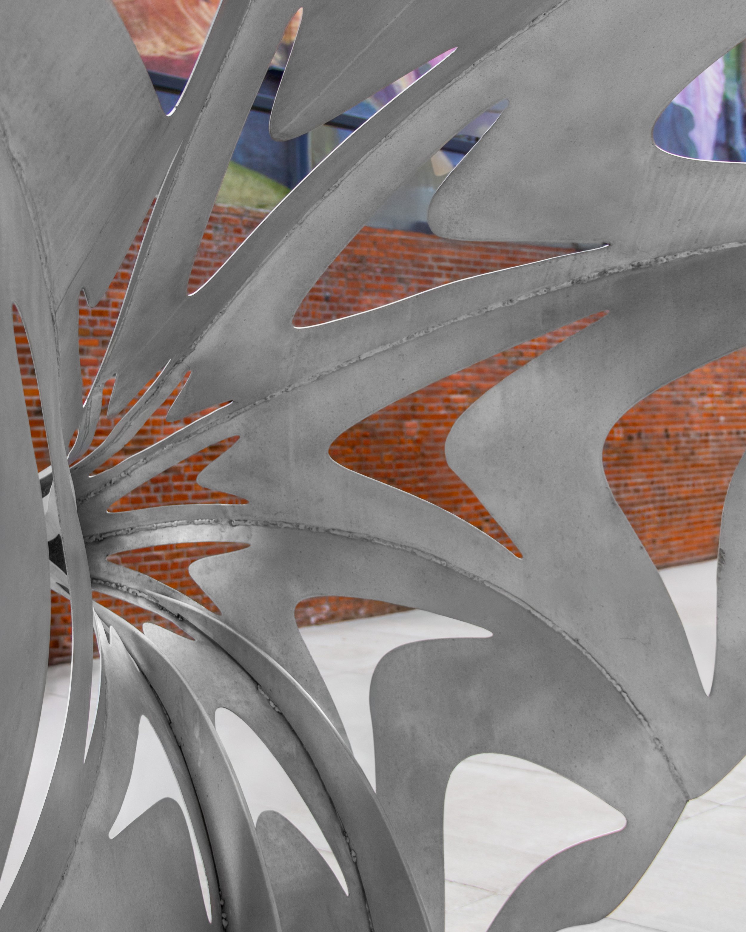 Riefe_wormhole detail-2.jpg