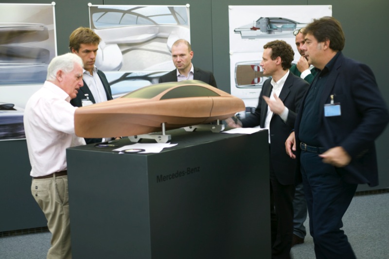 Silver-Arrows-Marine-signs-off-Granturismo-yacht-tender-concept.jpg