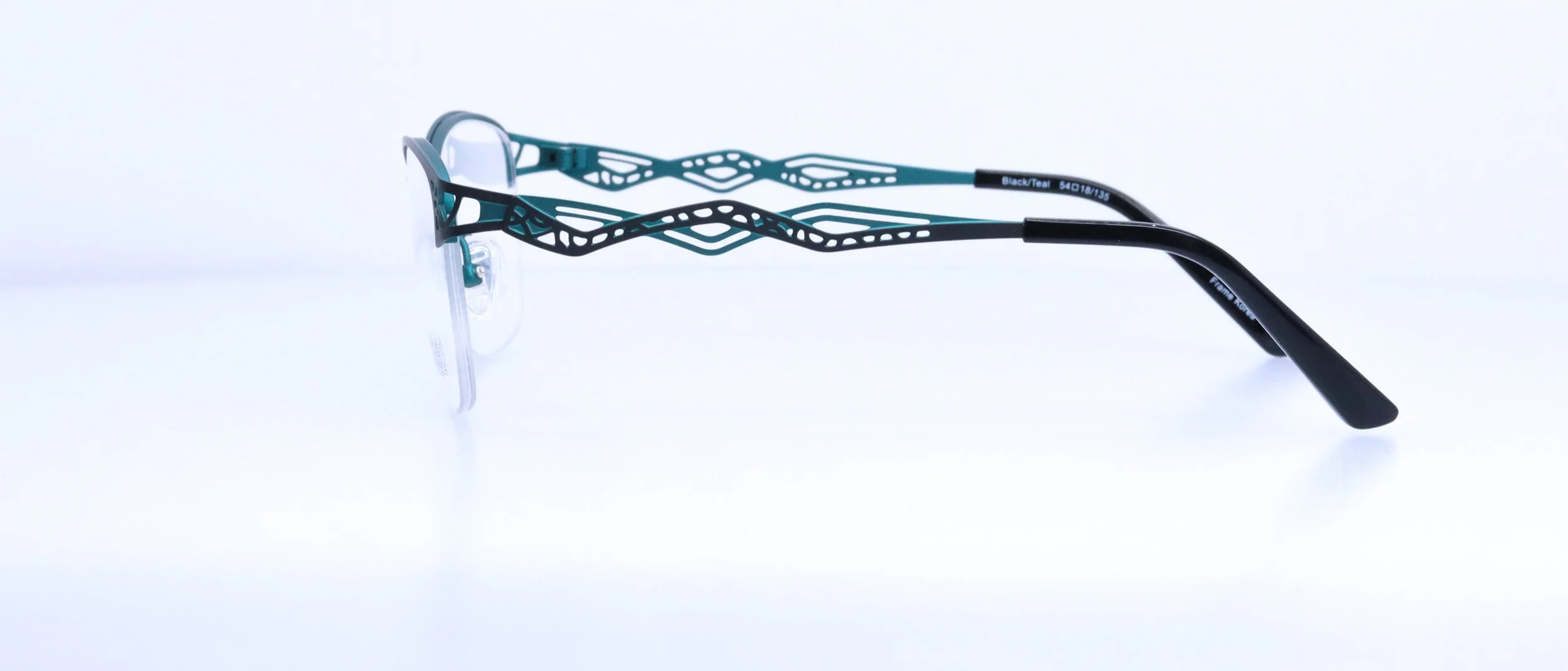  TW204: 54-18-135, Available in Black/Teal, Burgundy/Black, or Purple/Pink 