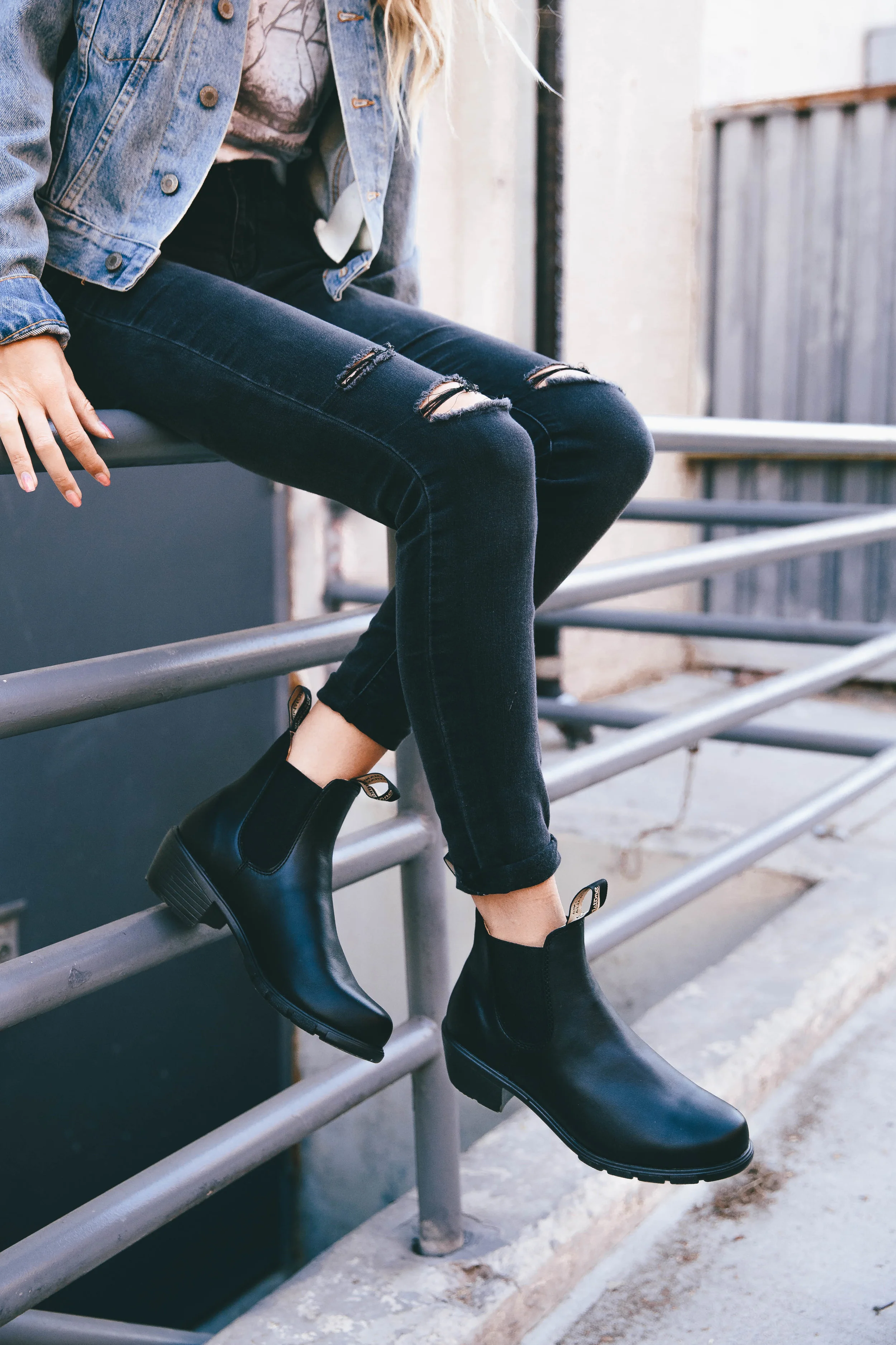 high heel blundstone