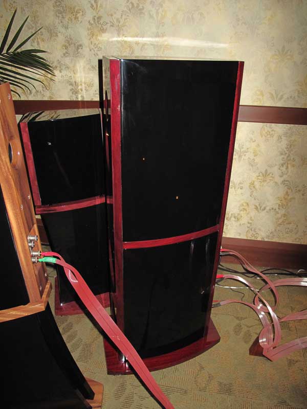 Jane JKM floor standing flagship profile