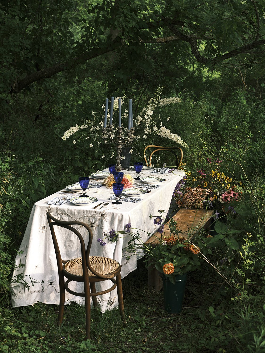 BOOK_20230713_MTHxFFS_Summer_Outdoor_Tablescape_002.jpg