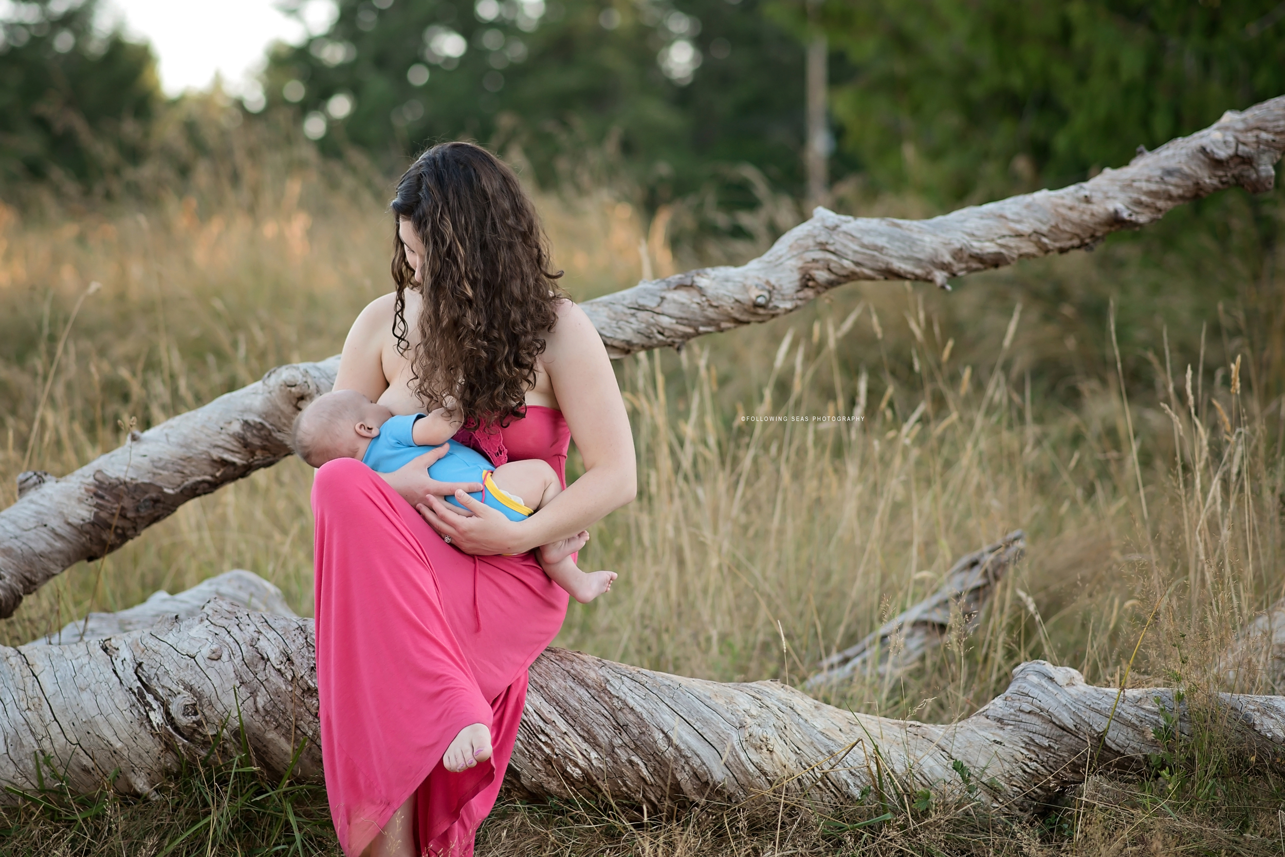 Port-Orchard-Breastfeeding-Photographer-Following-Seas-Photography-9948 copy.jpg