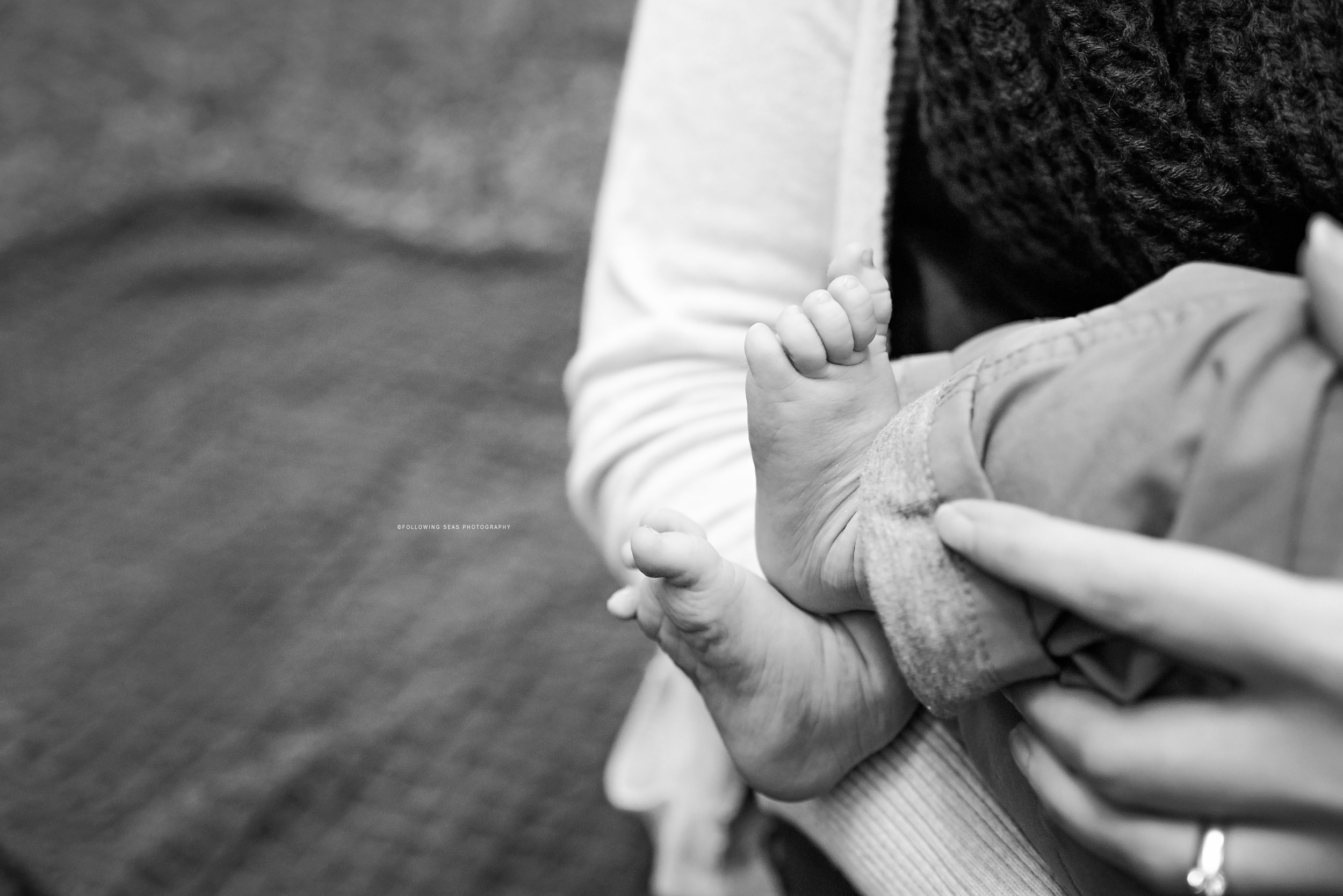 Bremerton-Family-Photographer-Following-Seas-Photography-22BW copy.jpg