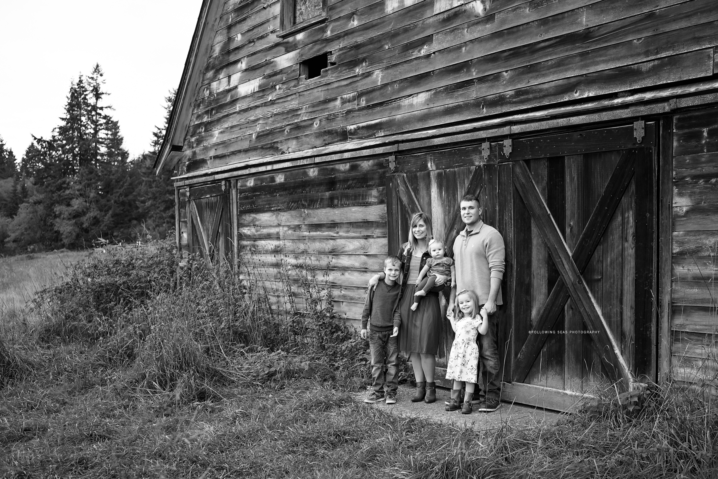 Bremerton-Family-Photographer-Following-Seas-Photography-34BW copy.jpg