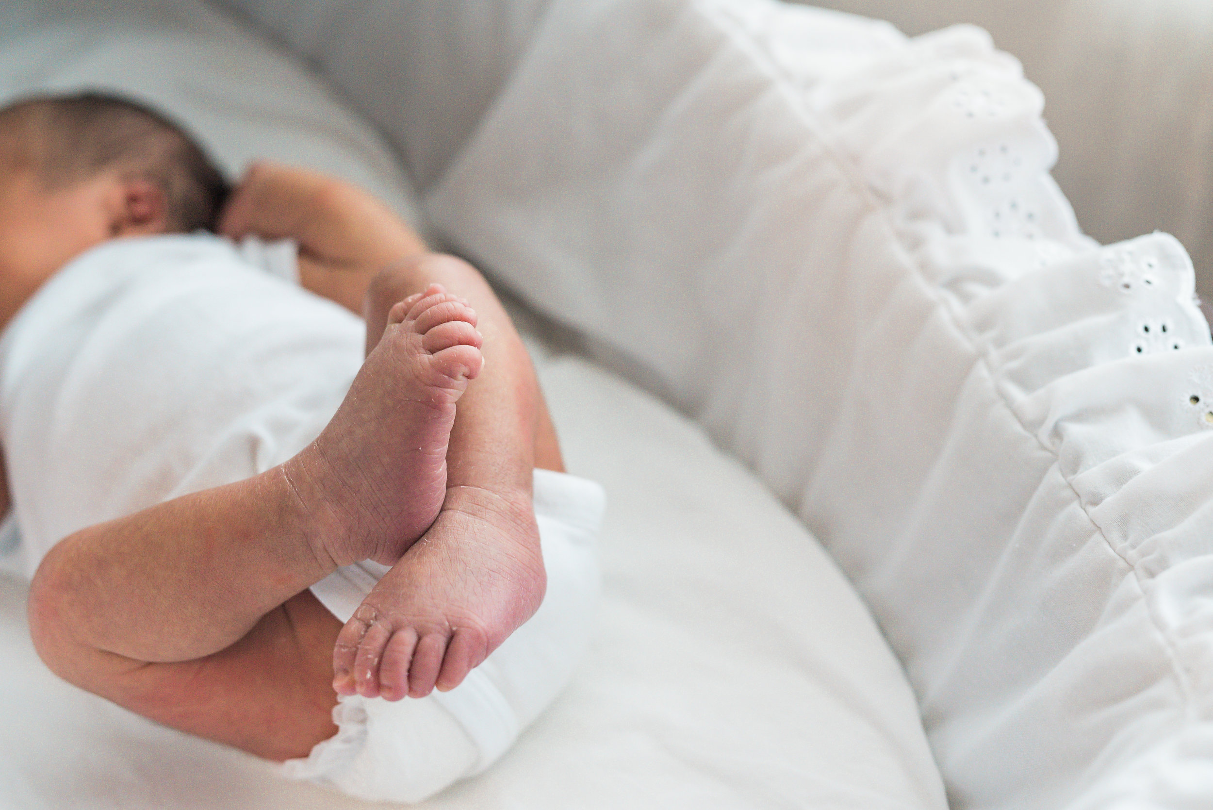 Johns-Island-Newborn-Photographer-Following-Seas-Photography-1672 copy.jpg