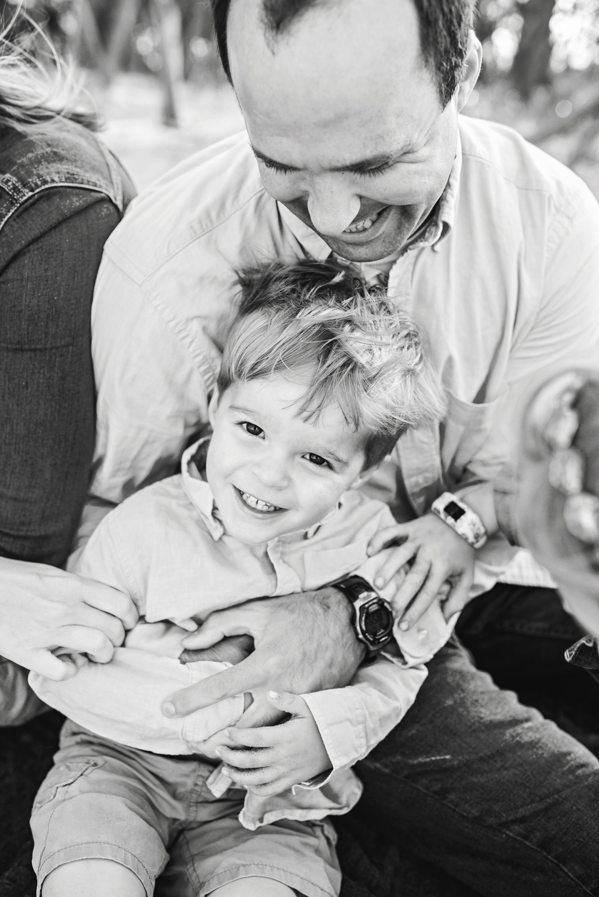 Folly-Beach-Family-Photographer-Following-Seas-Photography-8109BW copy.jpg