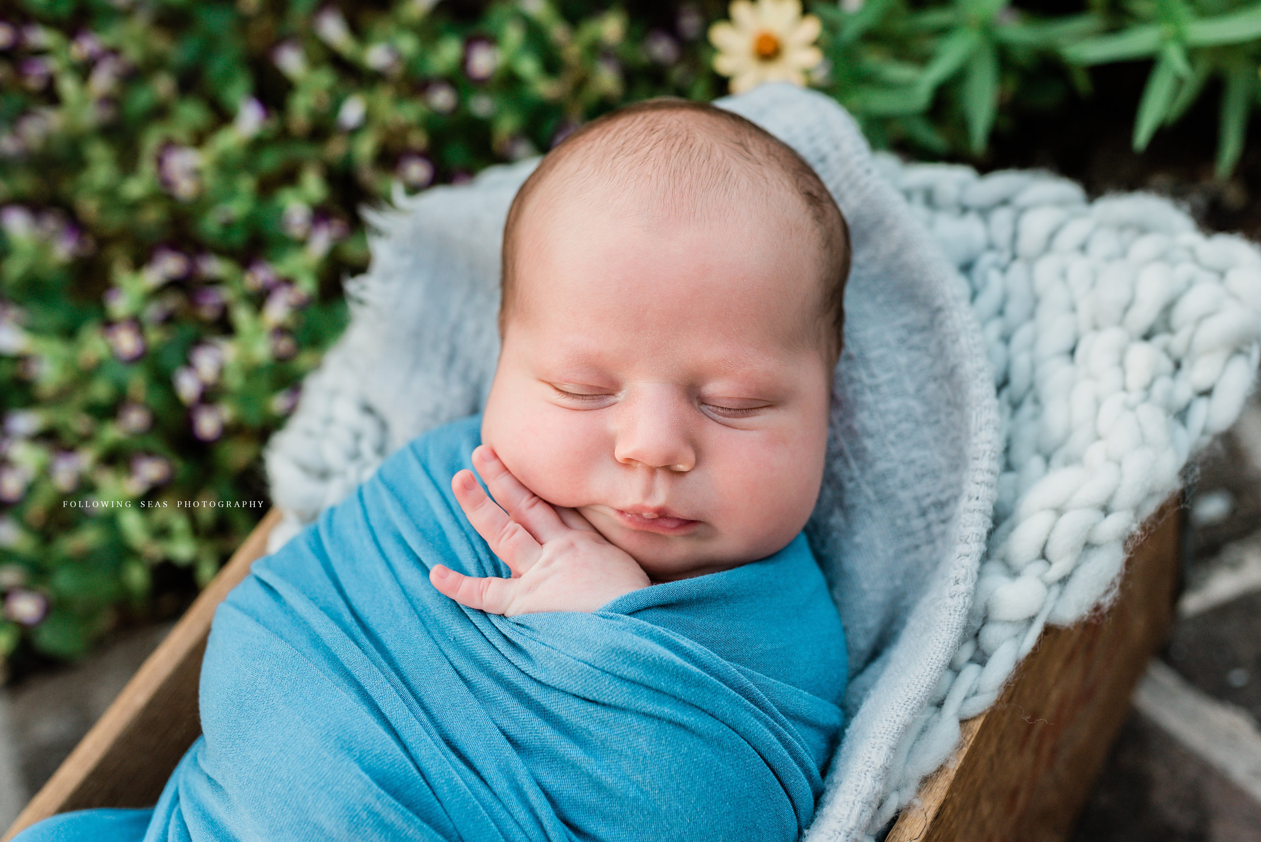 Charleston-Outdoor-Newborn-Photographer-Following-Seas-Photography-6071.jpg