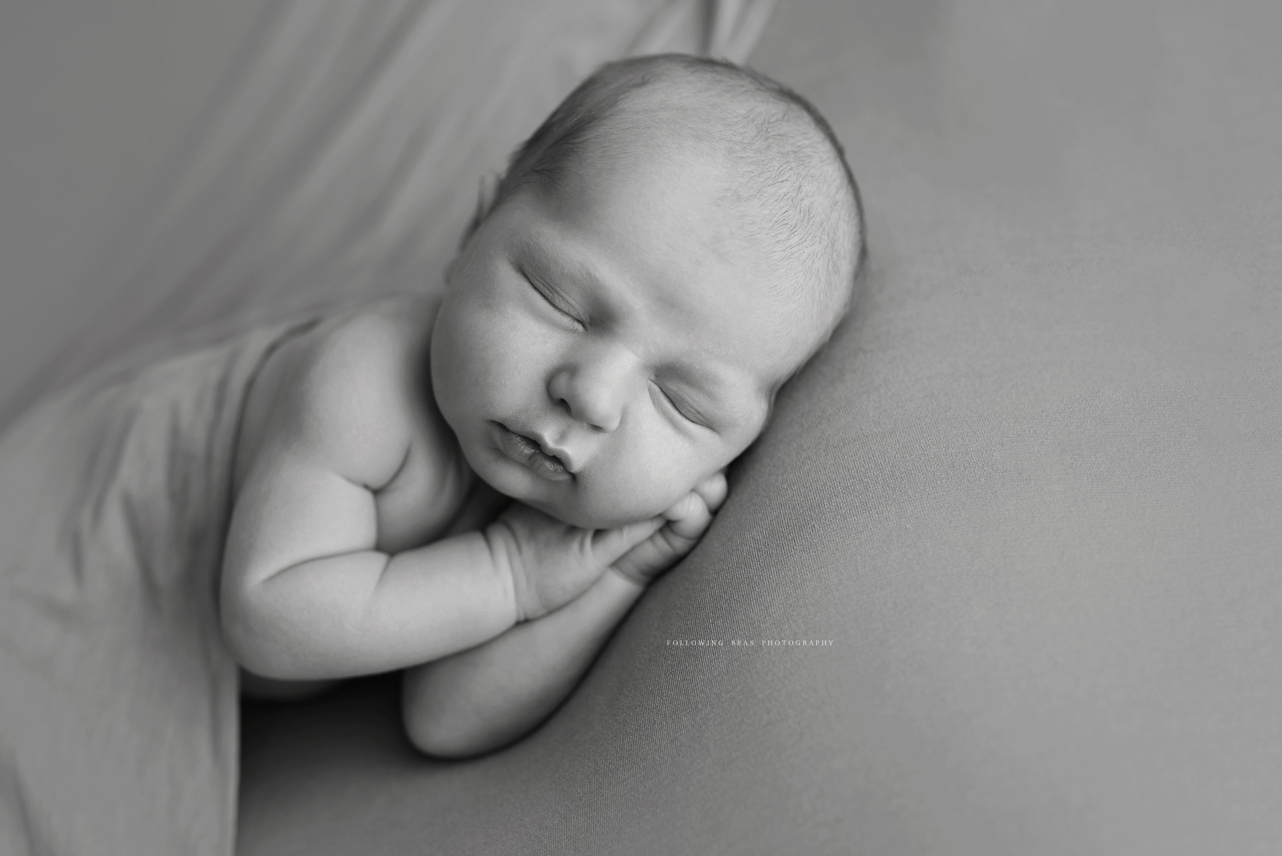 Charleston-Newborn-Photographer-Following-Seas-Photography-6446BW.jpg