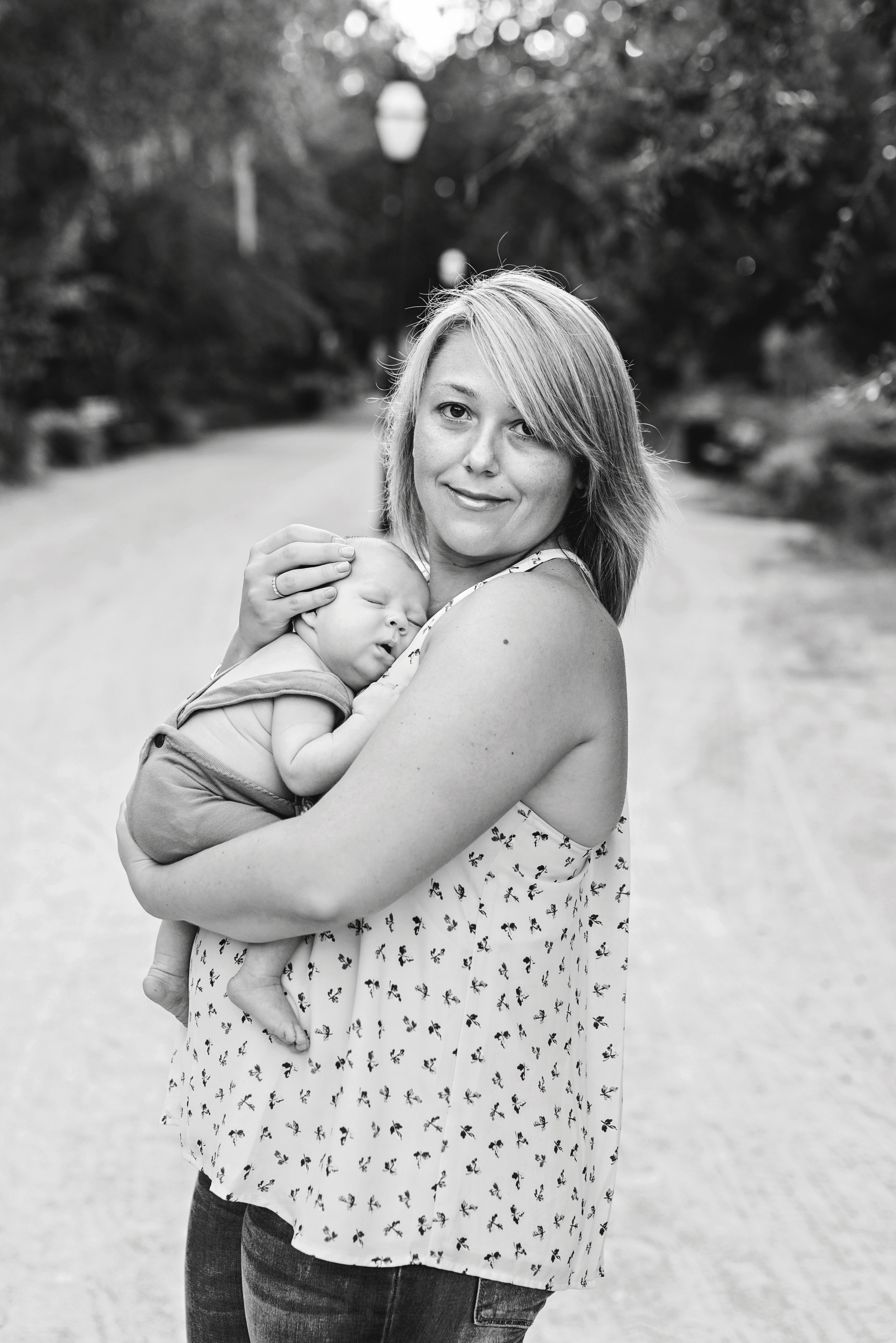 Charleston-Outdoor-Newborn-Photographer-Following-Seas-Photography-5986BW copy.jpg