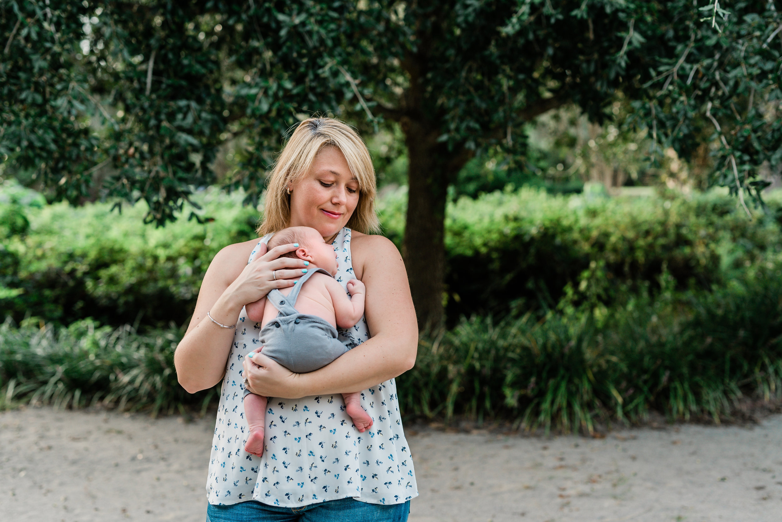 Charleston-Outdoor-Newborn-Photographer-Following-Seas-Photography-5991 copy.jpg