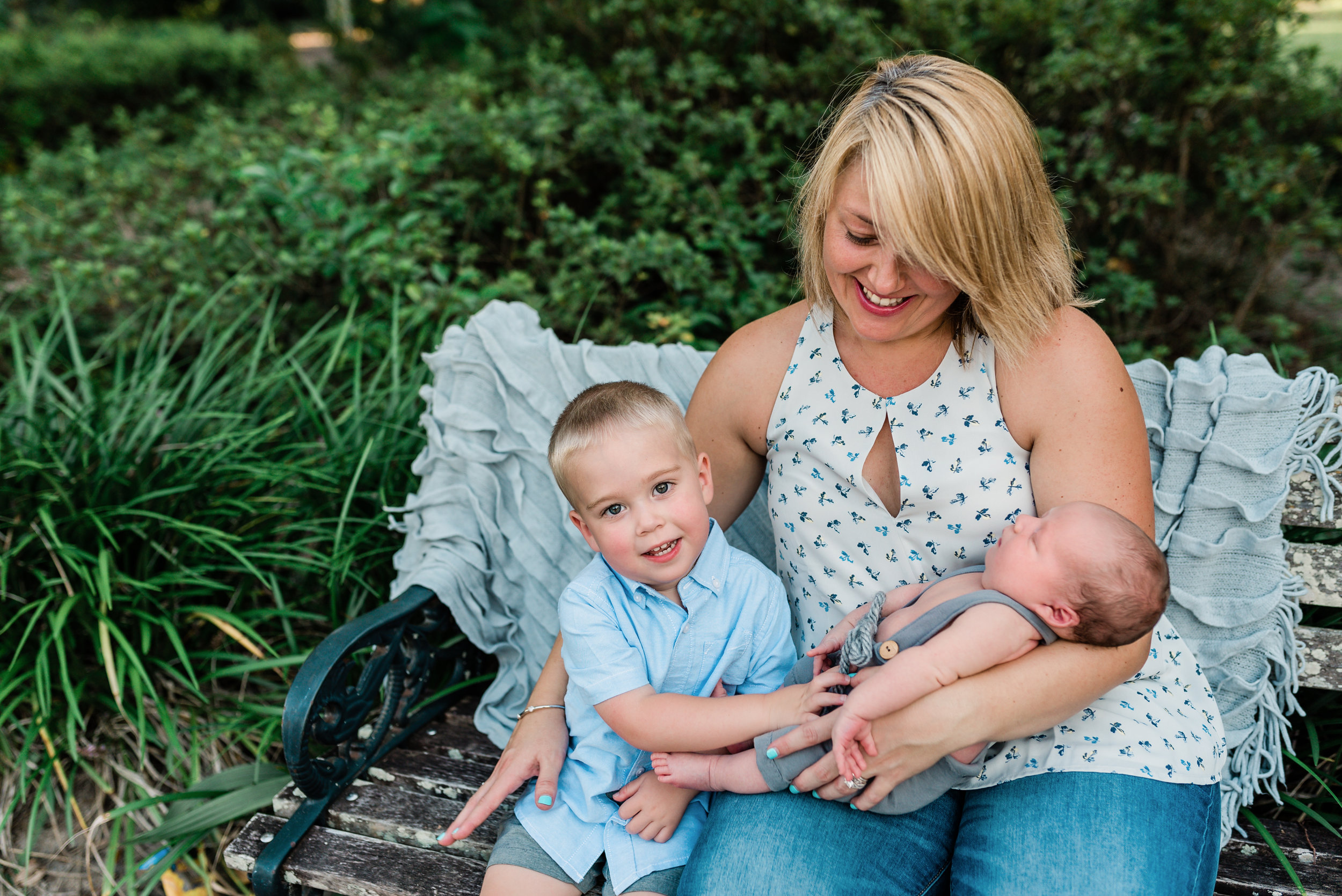 Charleston-Outdoor-Newborn-Photographer-Following-Seas-Photography-6039 copy.jpg