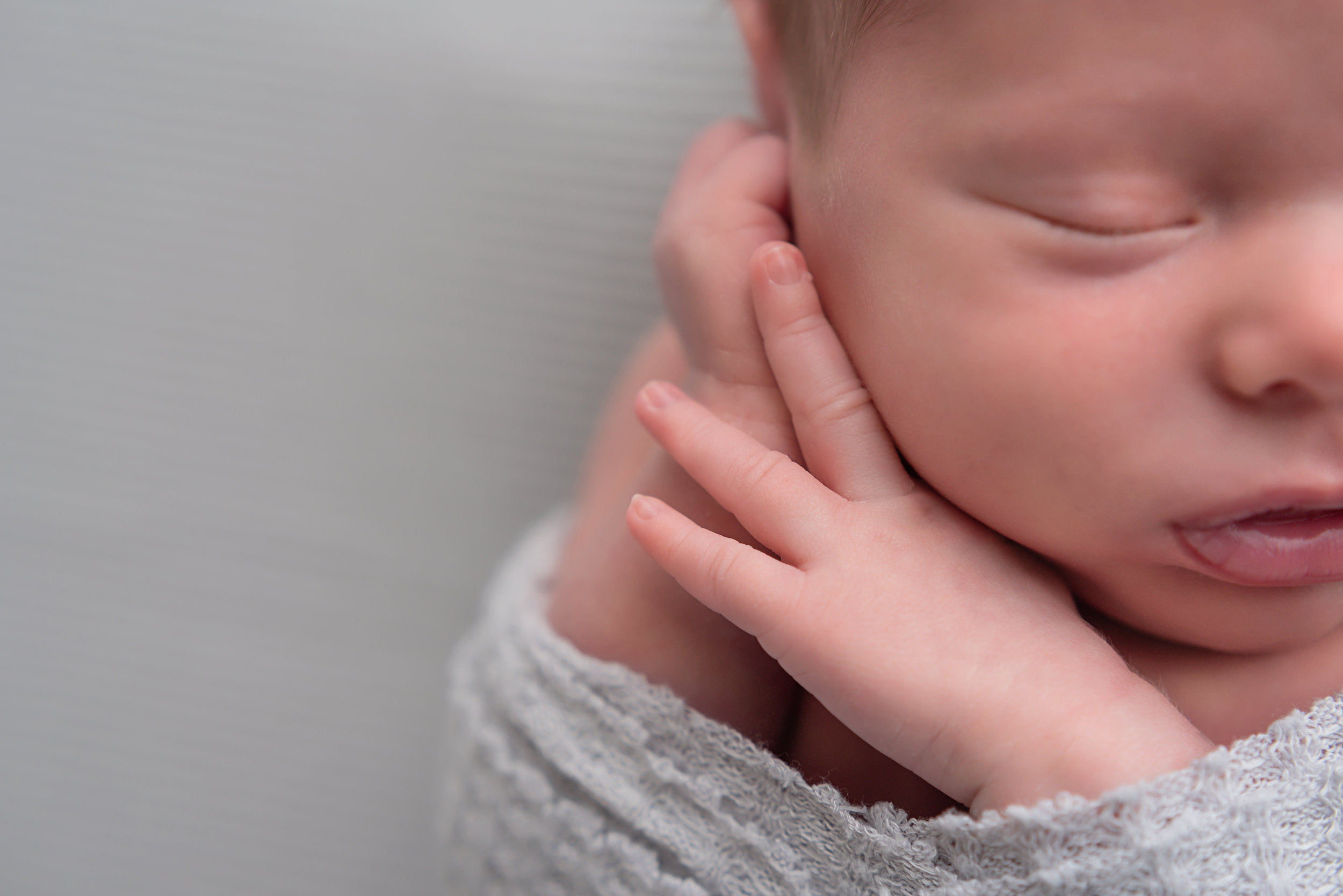 Charleston-Newborn-Photographer-FSP_9370 copy.jpg