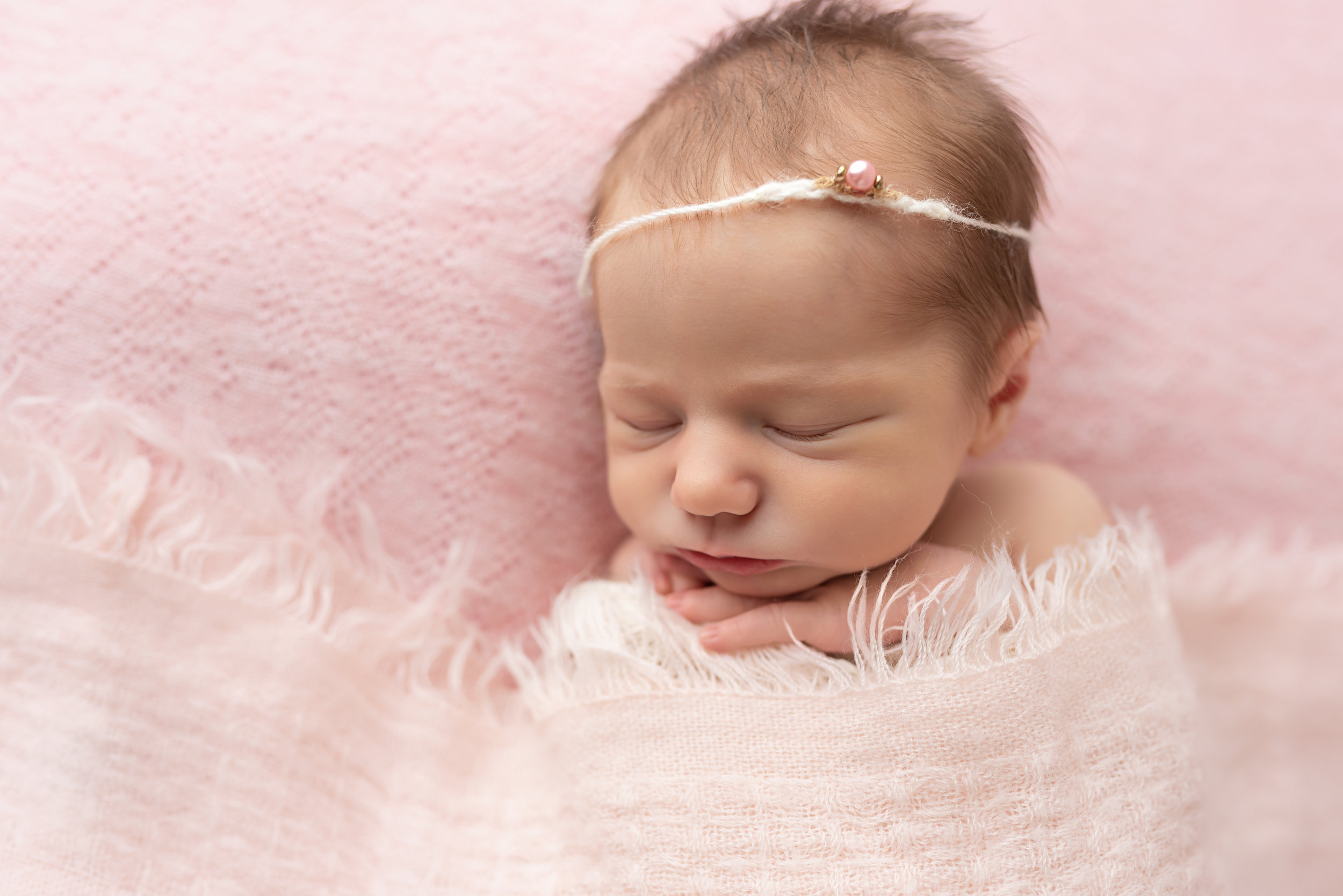 Charleston-Newborn-Photographer-FSP_8774 copy.jpg