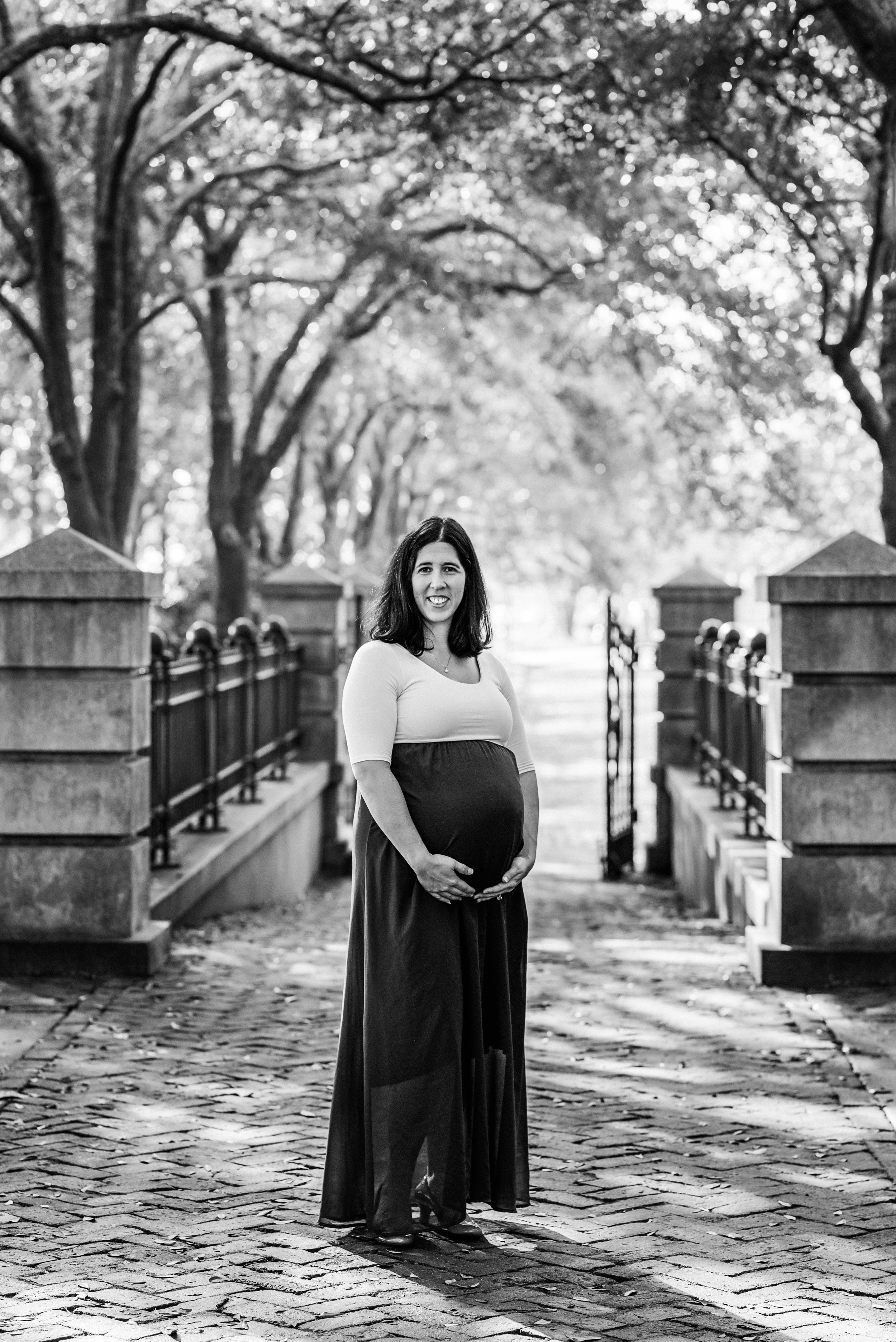 Charleston-Maternity-Photographer-FSP_9143BW copy.jpg