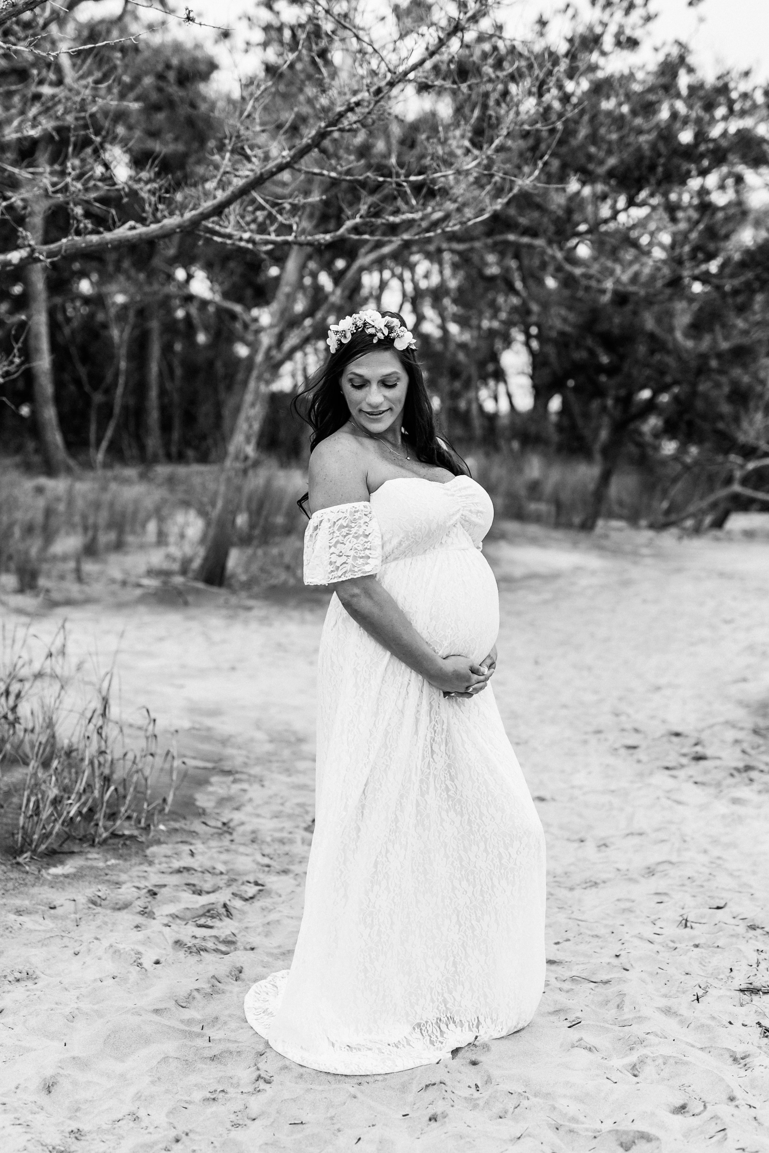 Folly-Beach-Maternity-Photographer-FSP_1645BW copy.jpg