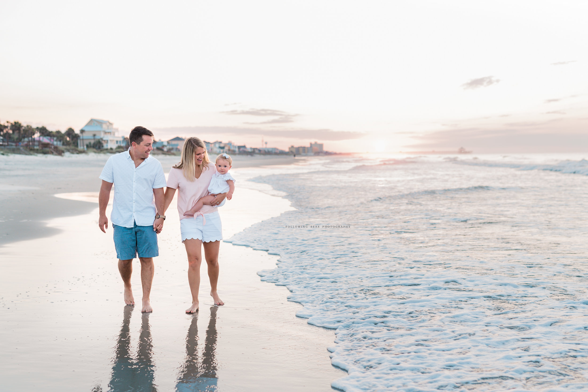 Folly-Beach-Family-Photographer-Following-Seas-Photography-FSP_0109.jpg