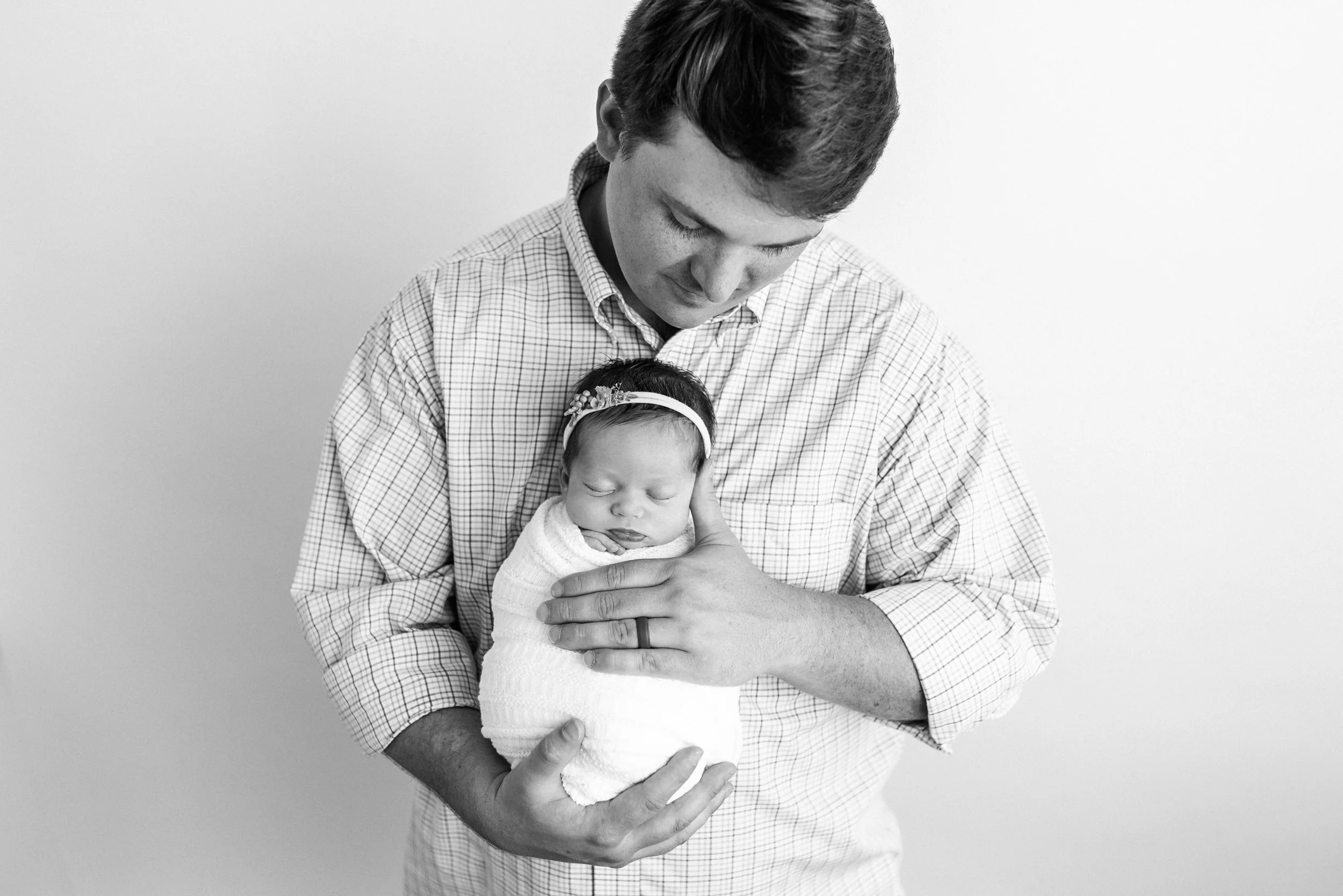 Charleston-Newborn-Photographer-Following-Seas-Photography-FSP_0576BW copy.jpg