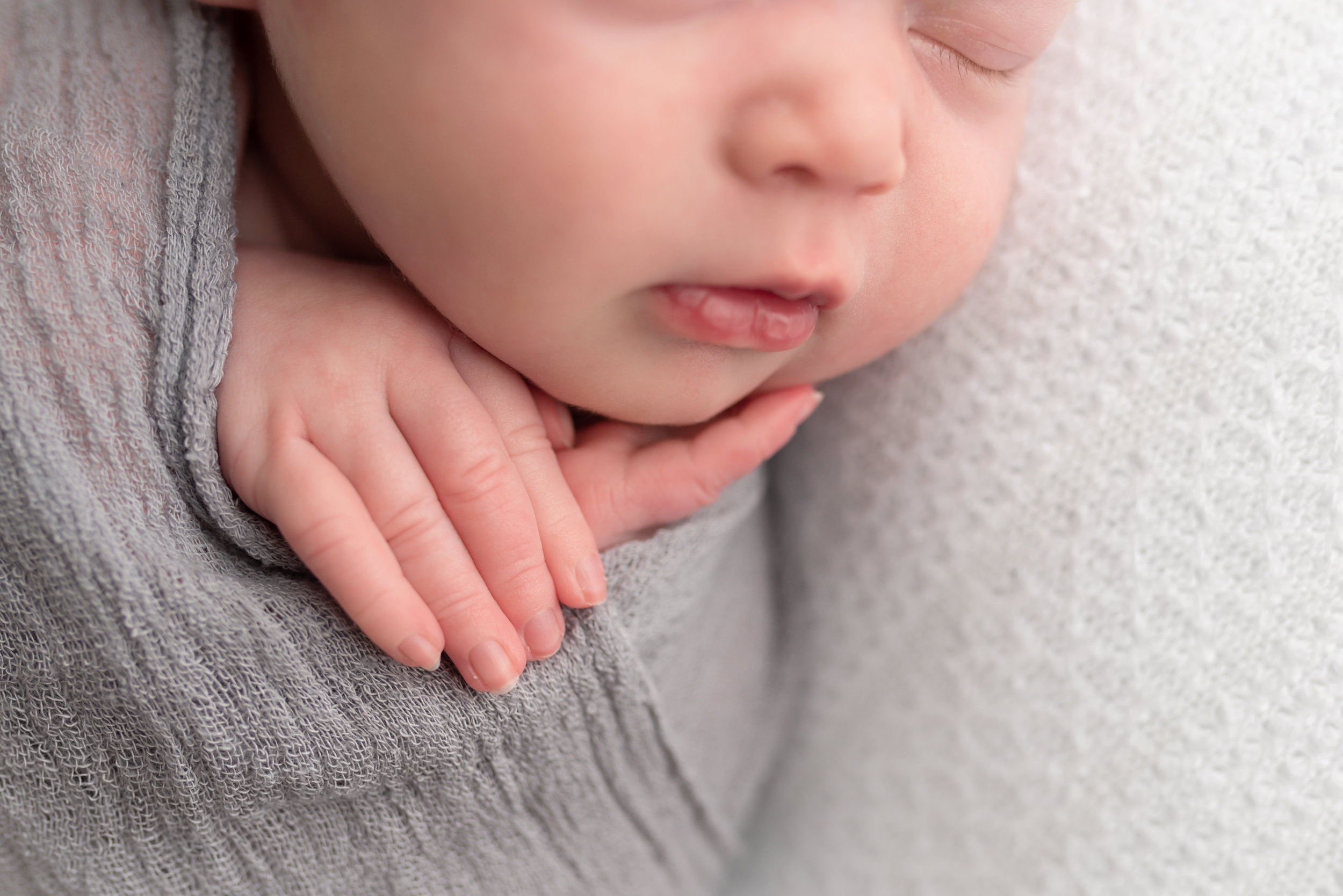 Charleston-Newborn-Photographer-Following-Seas-Photography-FSP_0912 copy.jpg