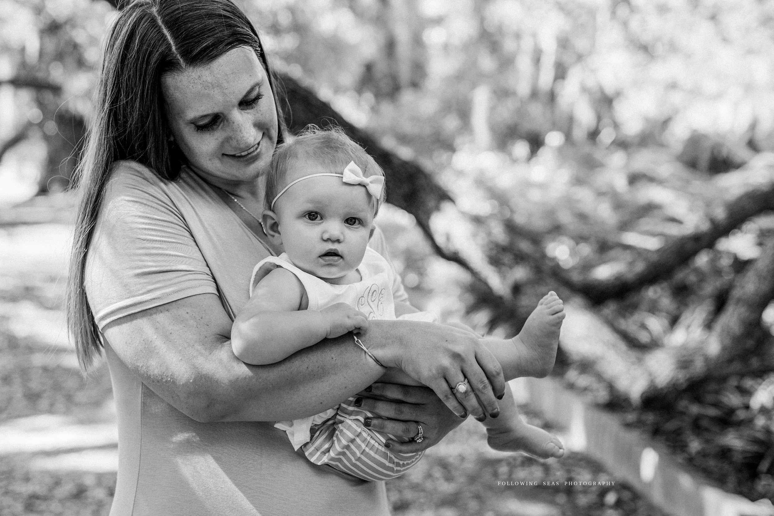 Charleston-Family-Photographer-Following-Seas-Photography-FSP_8514BW.jpg