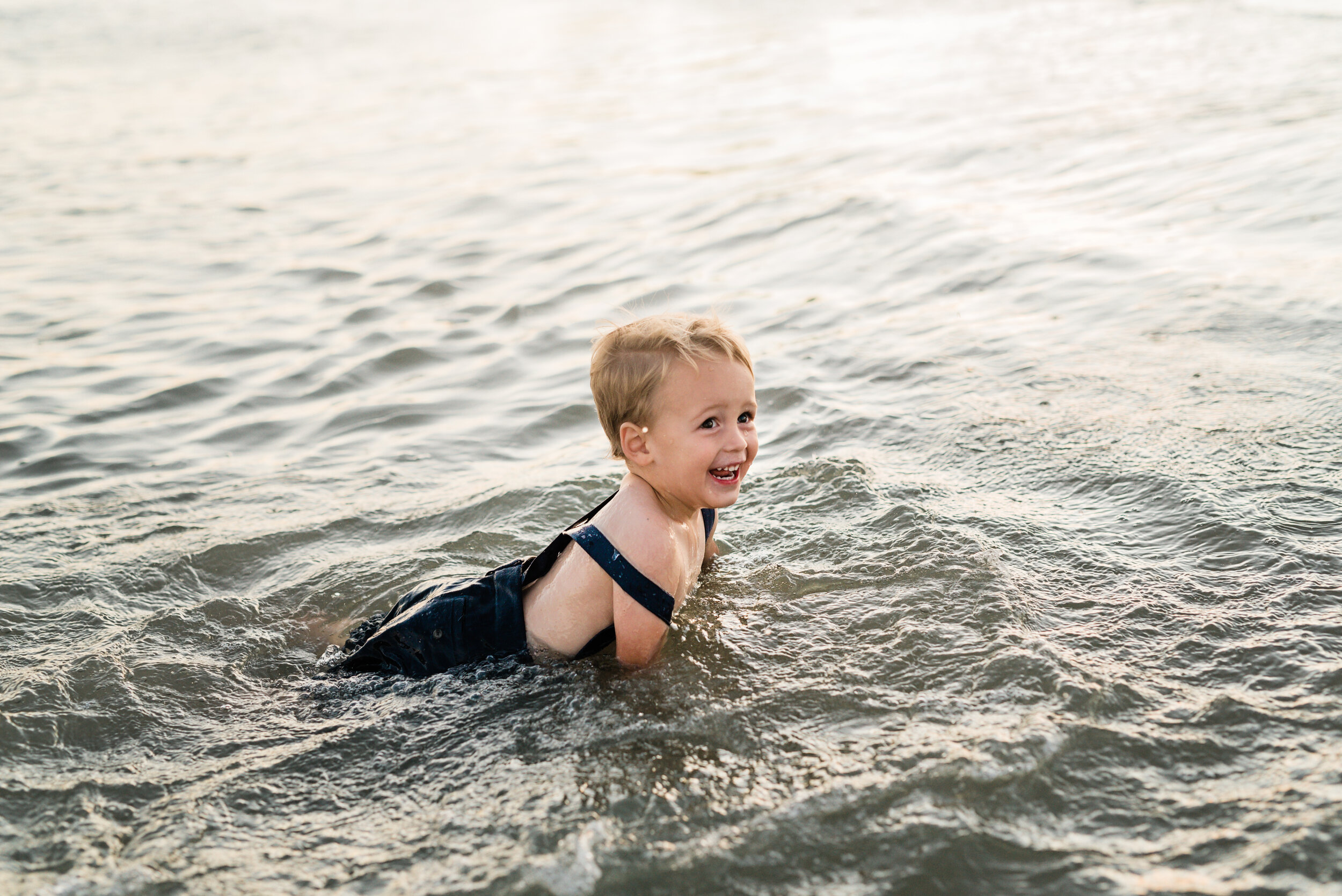 Kailua-Family-Photographer-Following-Seas-Photography-FSP_8164 copy.jpg