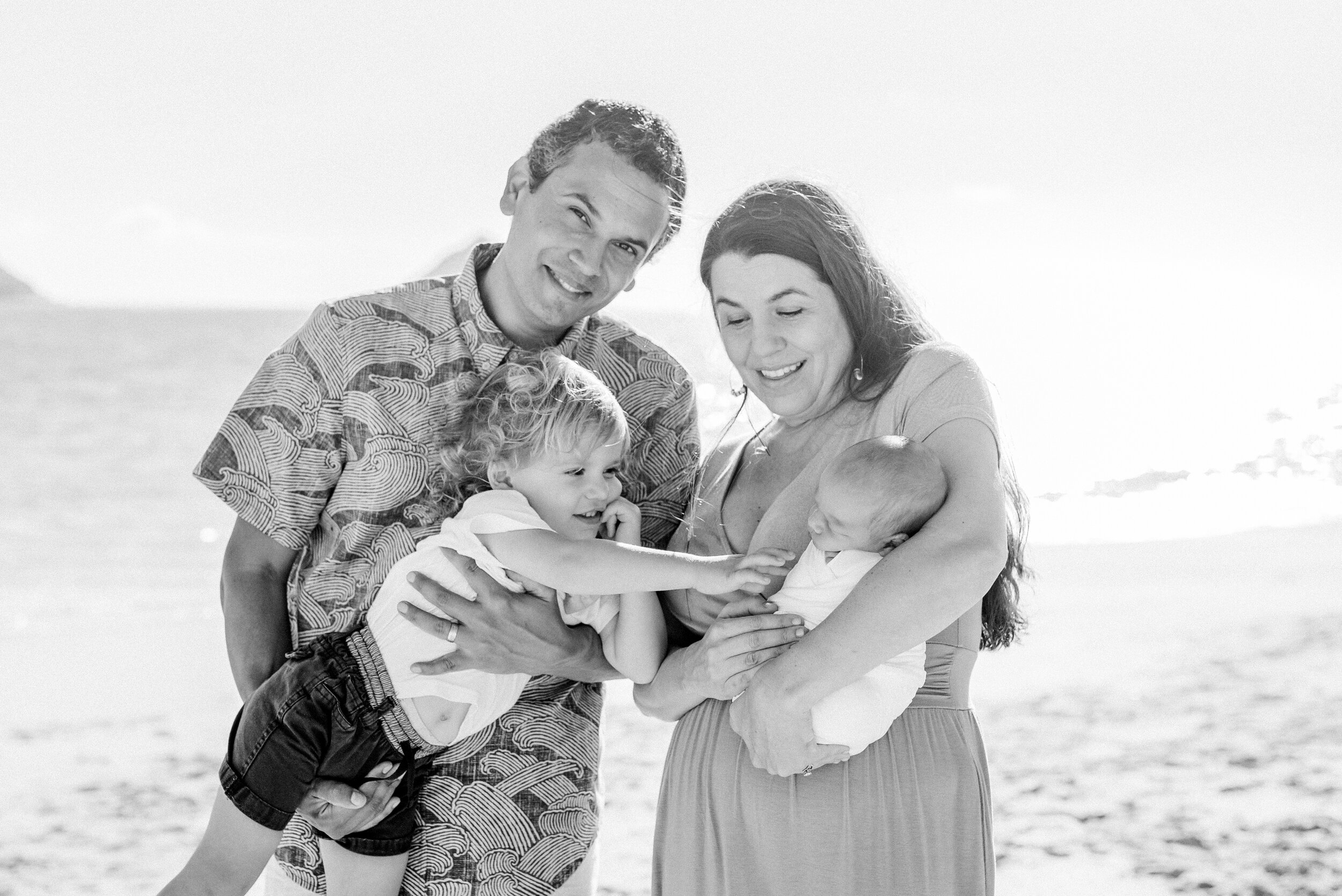 Kailua-Newborn-Photographer-Following-Seas-Photography-FSP_3025 copy.jpg