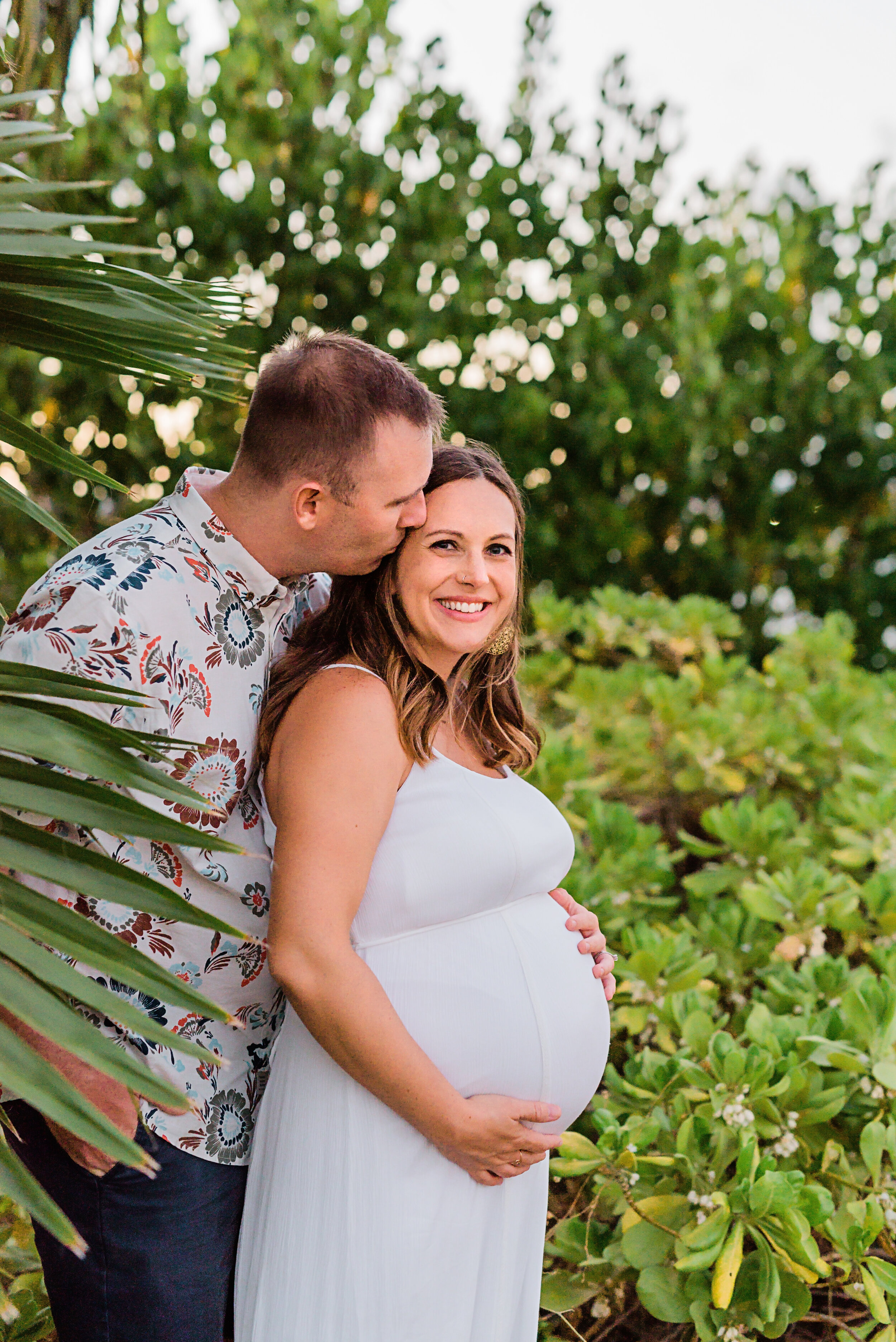 Ford-Island-Maternity-Photographer-Following-Seas-Photography-FSP_3406 copy.jpg