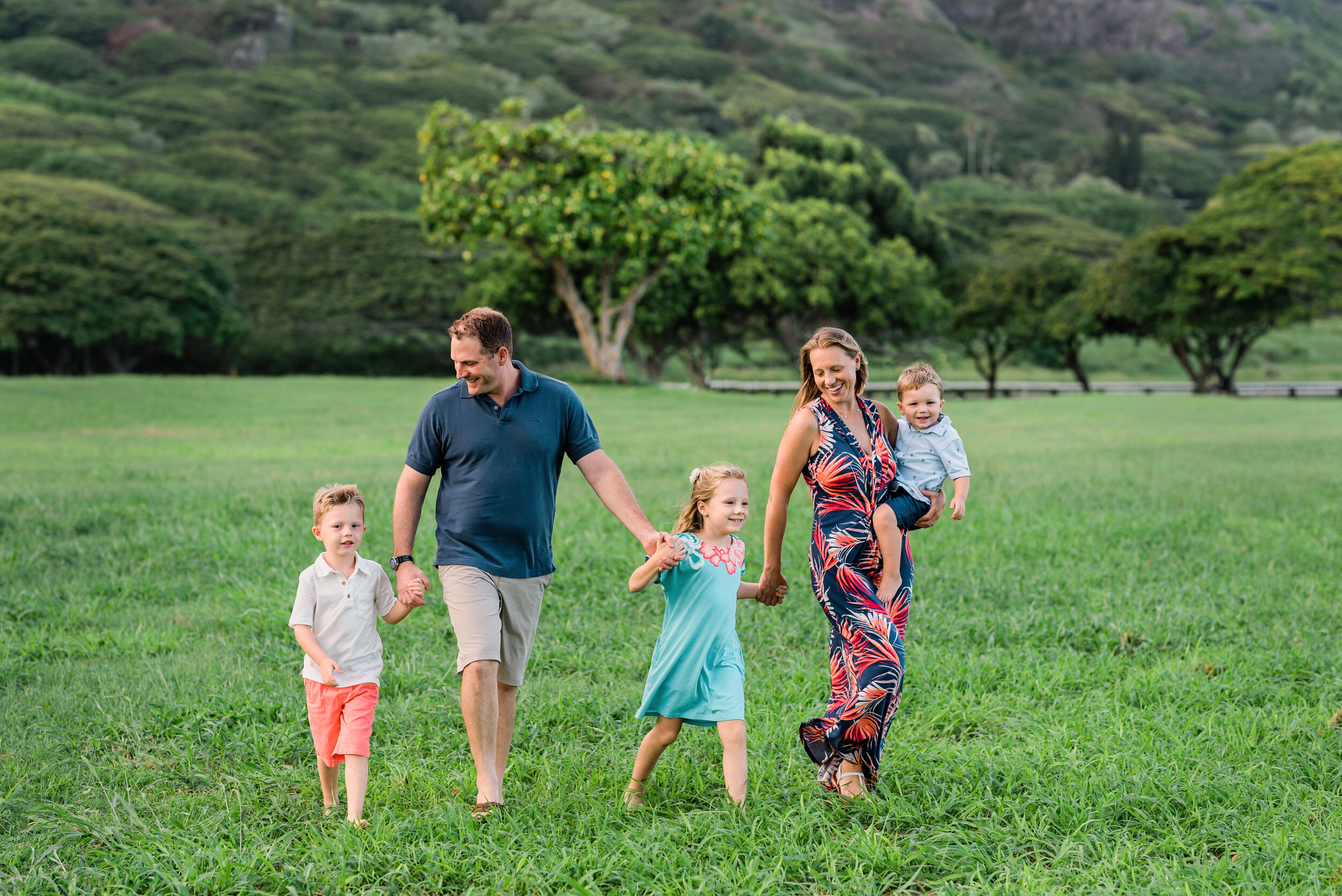 Oahu-Family-Photographer-Following-Seas-Photography-FSP_2630 copy.jpg