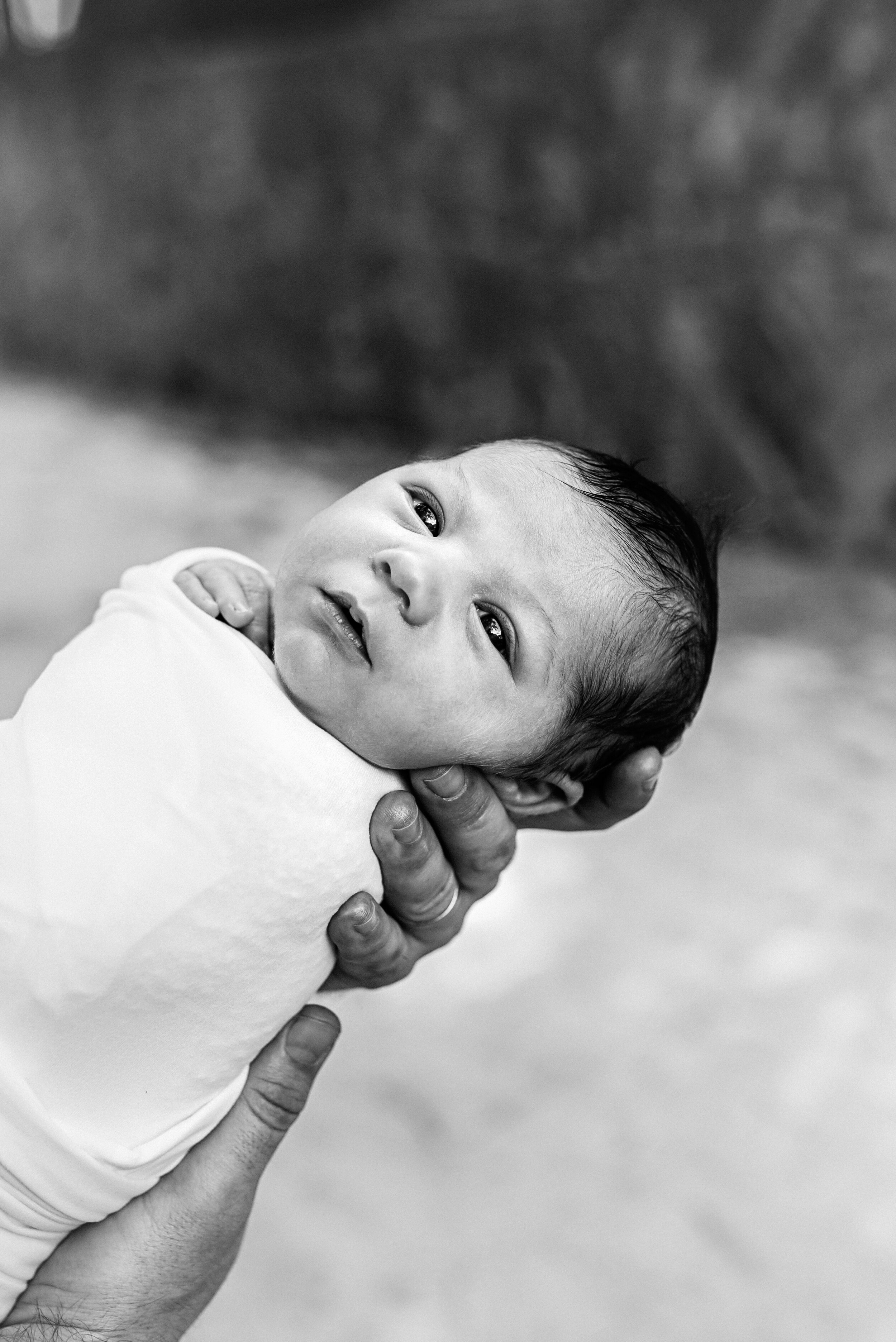 Lanikai-Newborn-Photographer-Following-Seas-Photography-0747BW copy.jpg