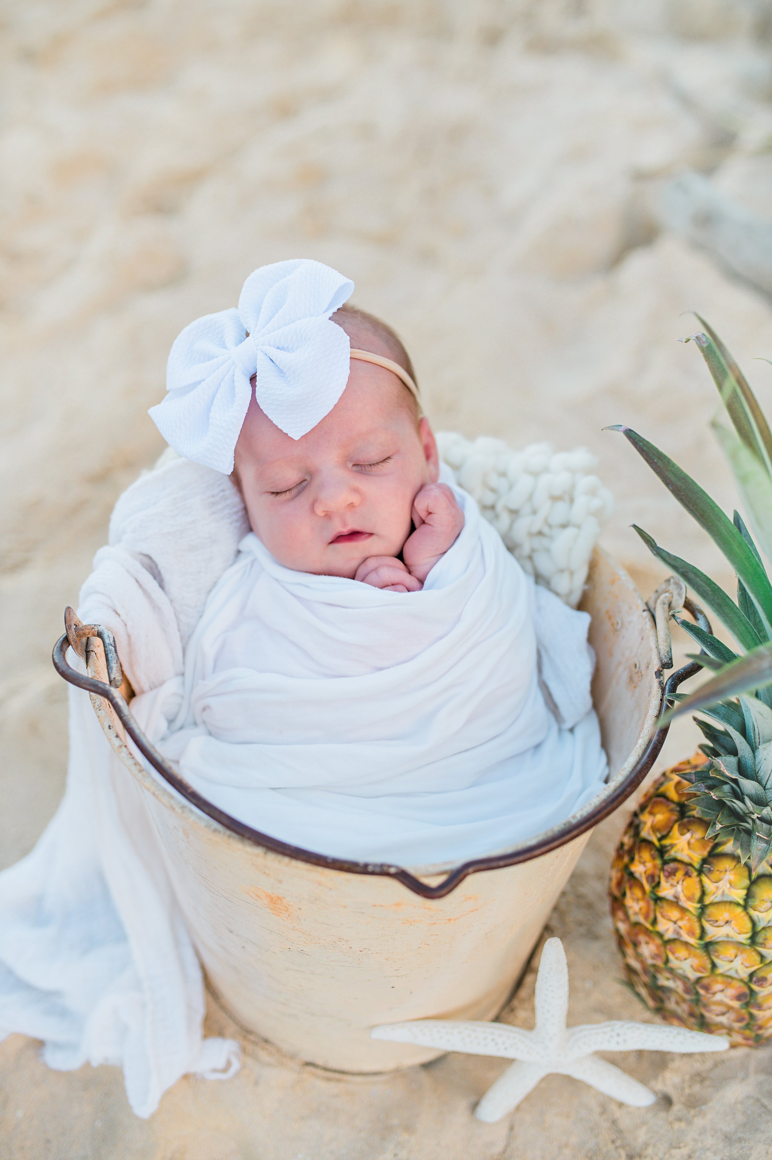 Lanikai-Newborn-Photographer-Following-Seas-Photography-7928-3 copy.jpg