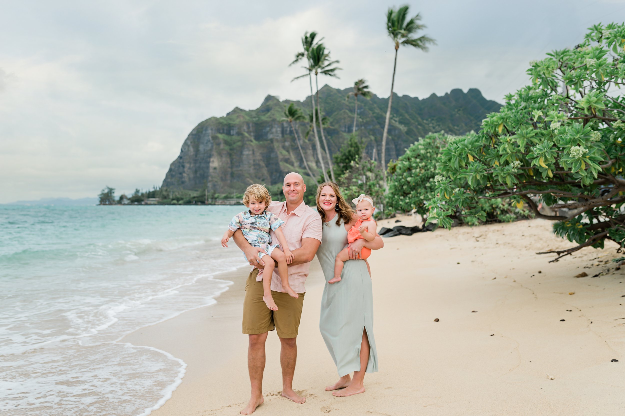 Honolulu-Family-Photographer-Following-Seas-Photography-FSP_6162 copy.jpg