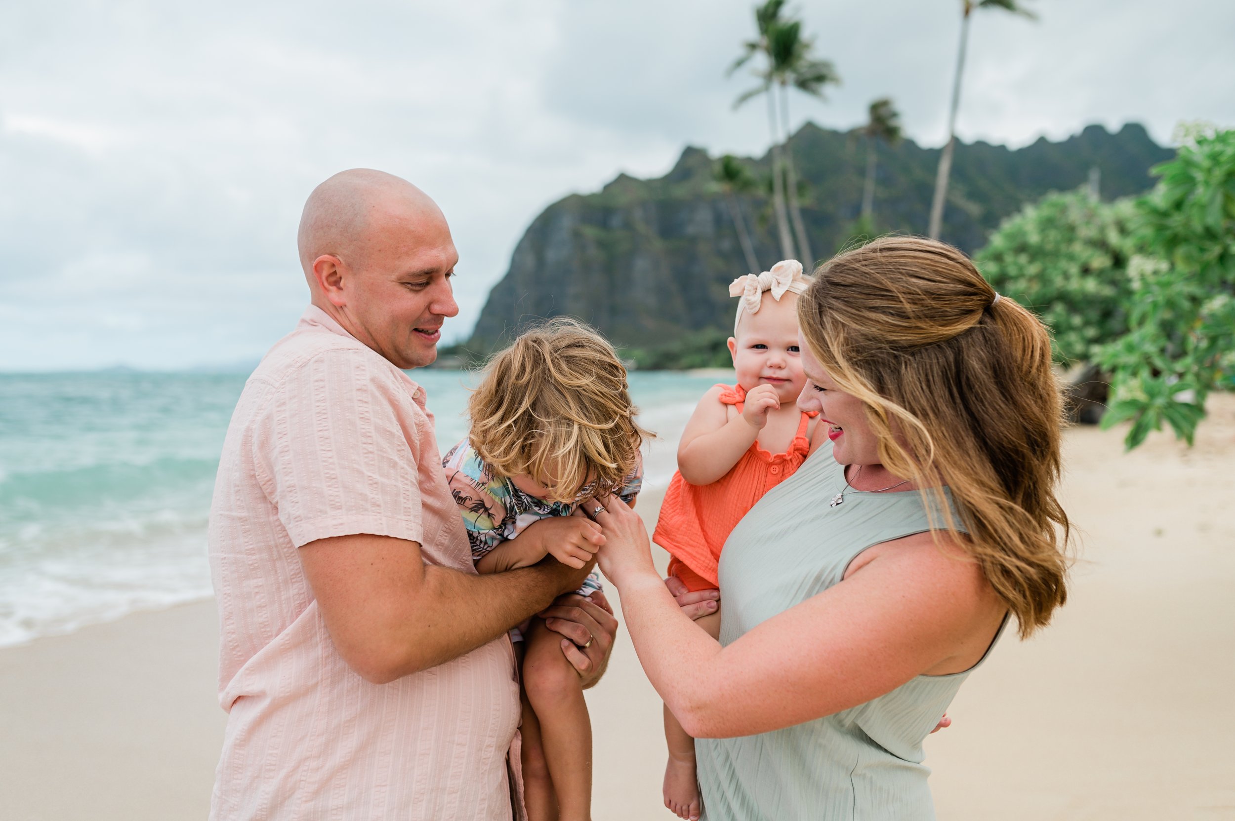 Honolulu-Family-Photographer-Following-Seas-Photography-FSP_6206 copy.jpg