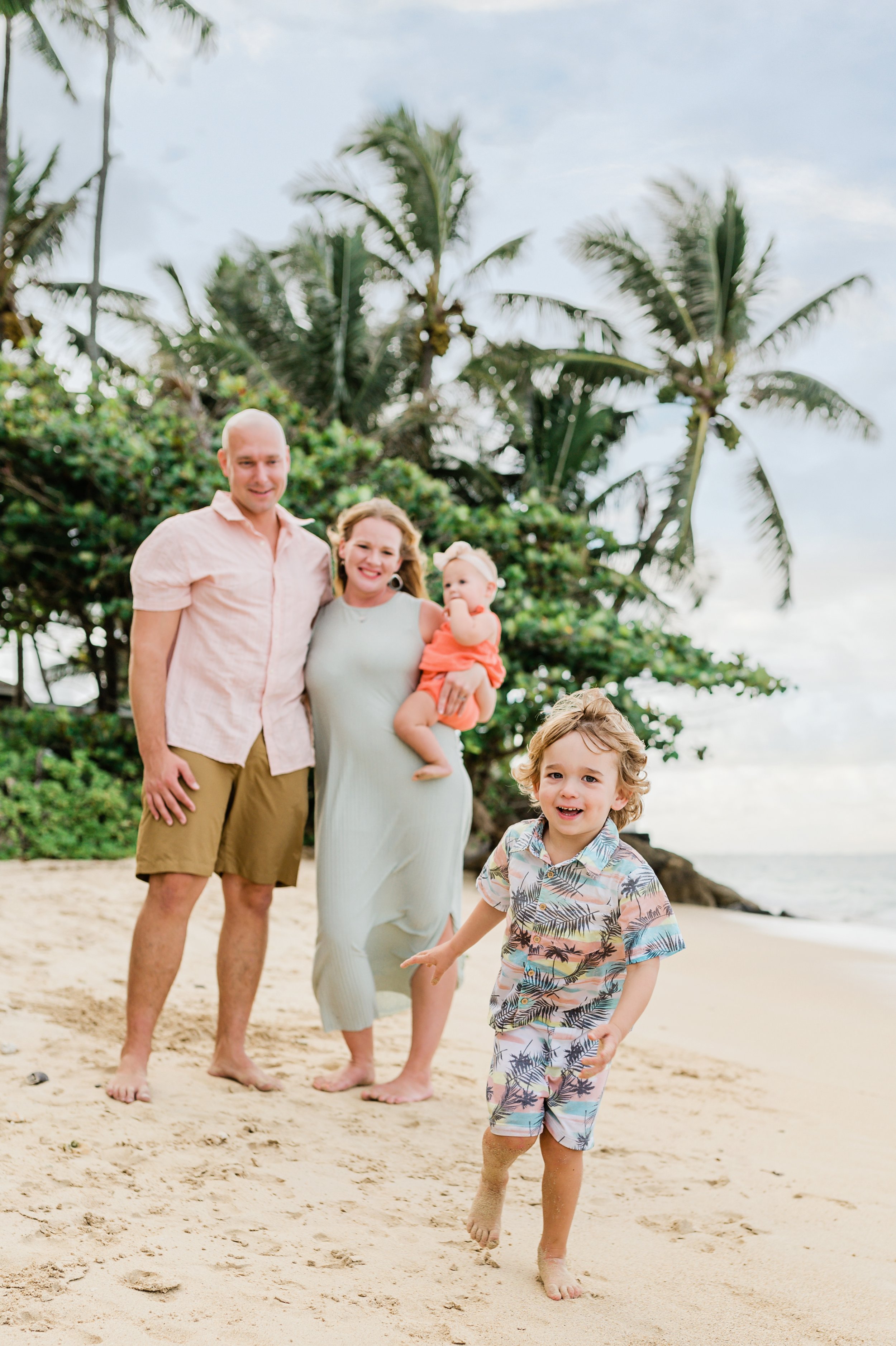 Honolulu-Family-Photographer-Following-Seas-Photography-FSP_6771 copy.jpg