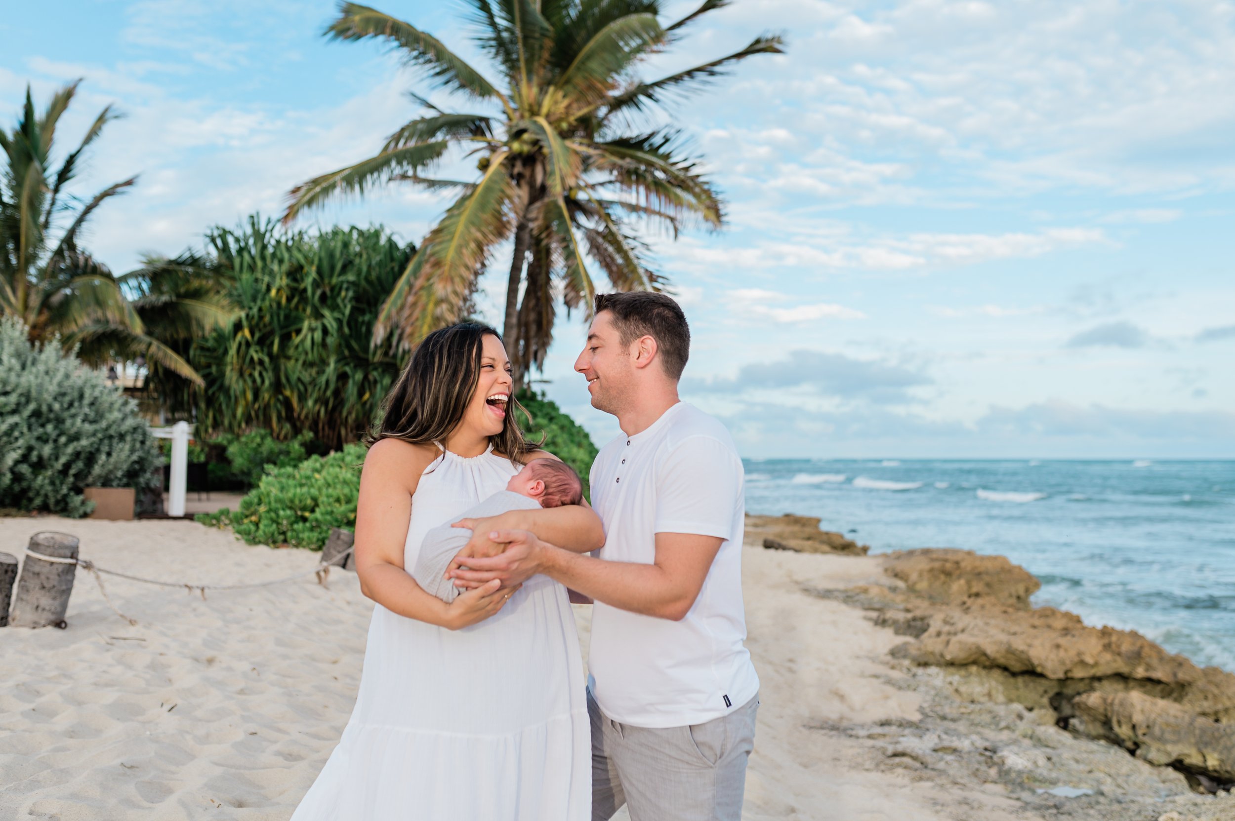 Honolulu-Newborn-Photographer-Following-Seas-Photography-FSP_5790 copy.jpg