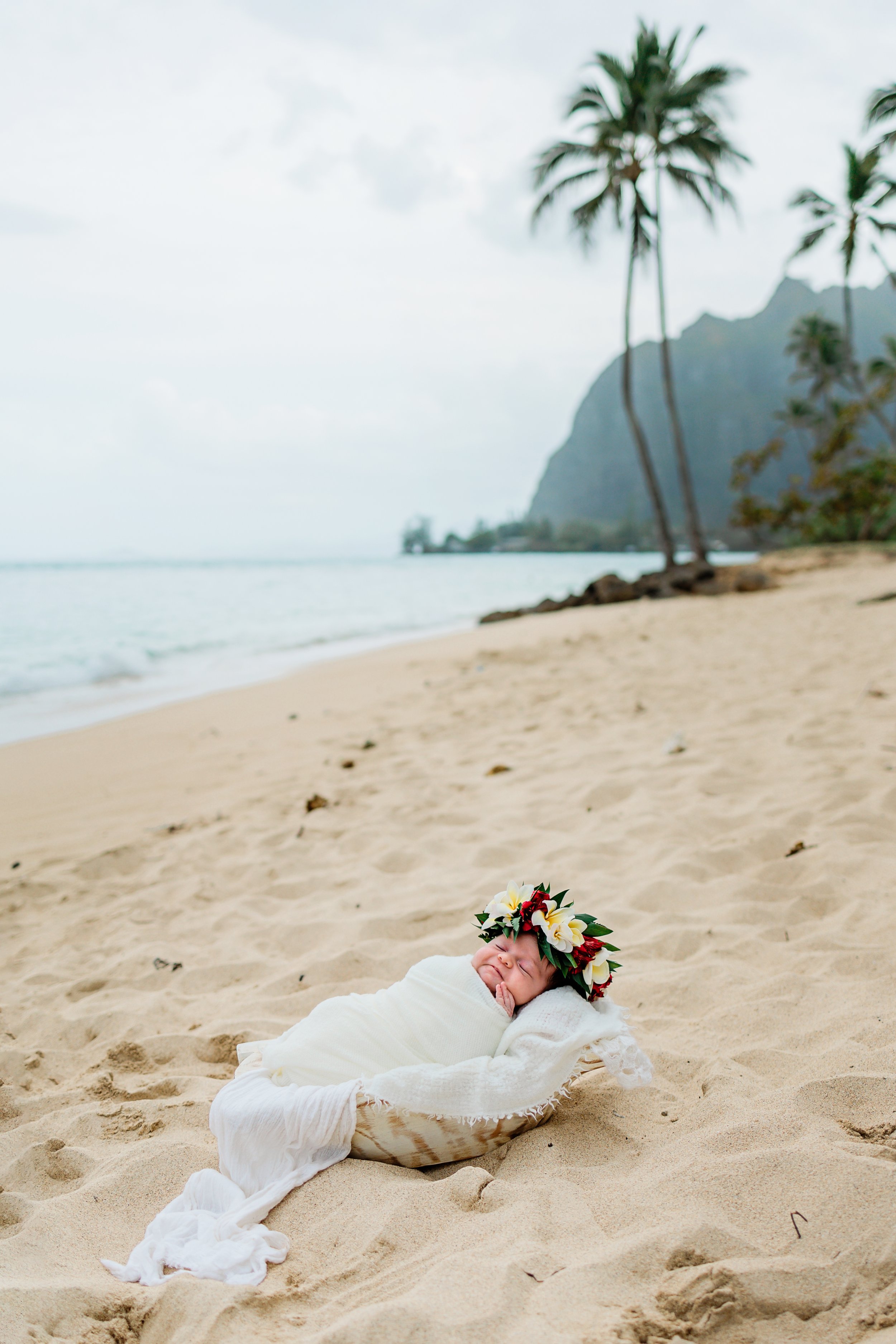 Oahu-Newborn-Photographer-Following-Seas-Photography-3853 copy.jpg