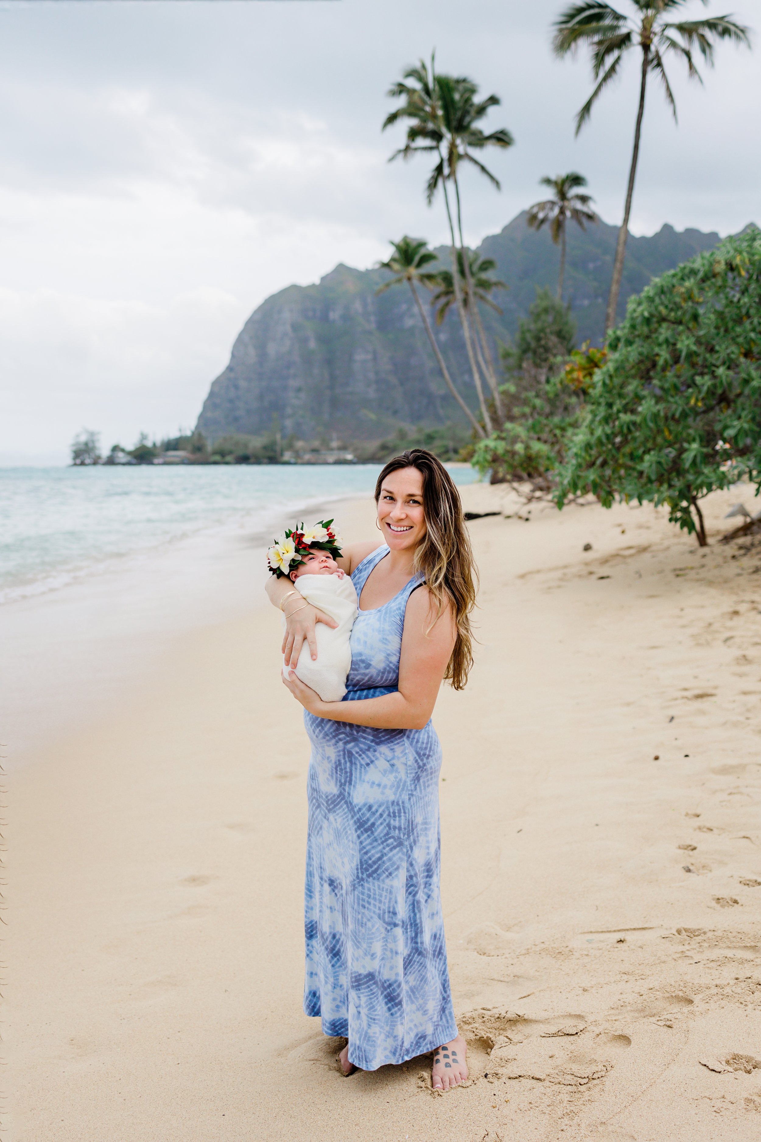 Oahu-Newborn-Photographer-Following-Seas-Photography-4078 copy.jpg