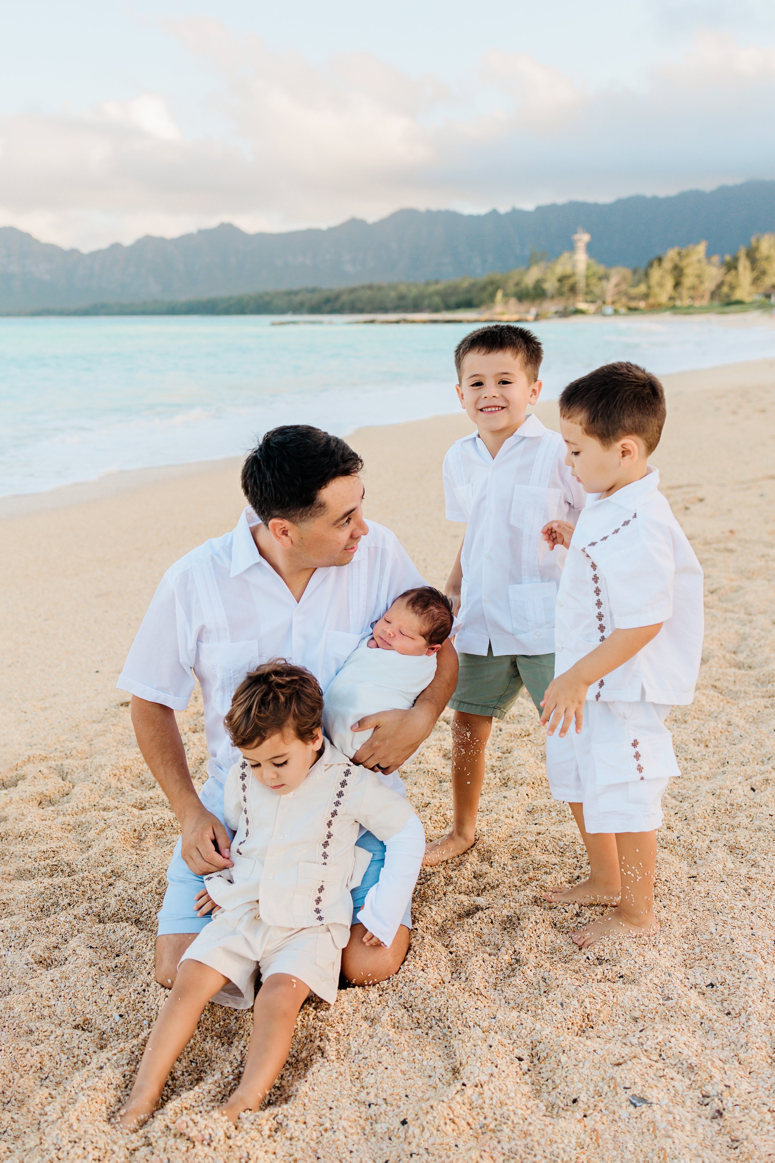 Kailua-Newborn-Photographer-Following-Seas-Photography-6428 copy.jpg