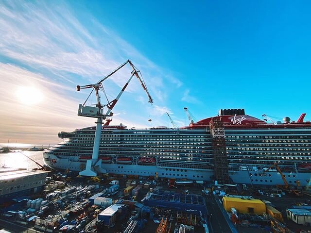 This one-of-a-kind ship, Scarlet Lady, is home to our first interactive theatrical experience: “The Phantom Folktales”. Huge shout out to our team making miracles happen on this project: @lyddypiddy, @machellovesyou, @jennygersten, @nick_