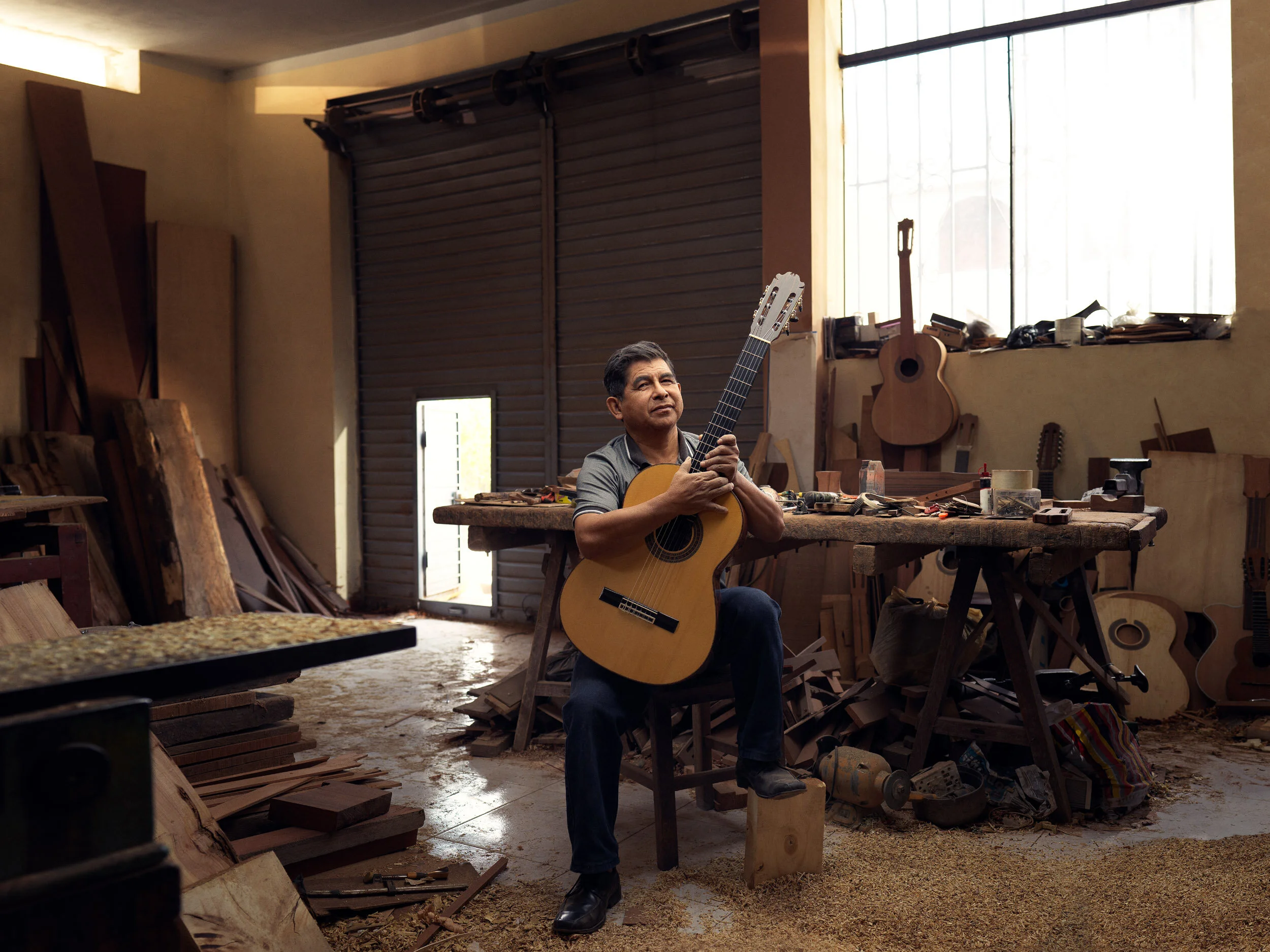 David Loayza - Guitar maker