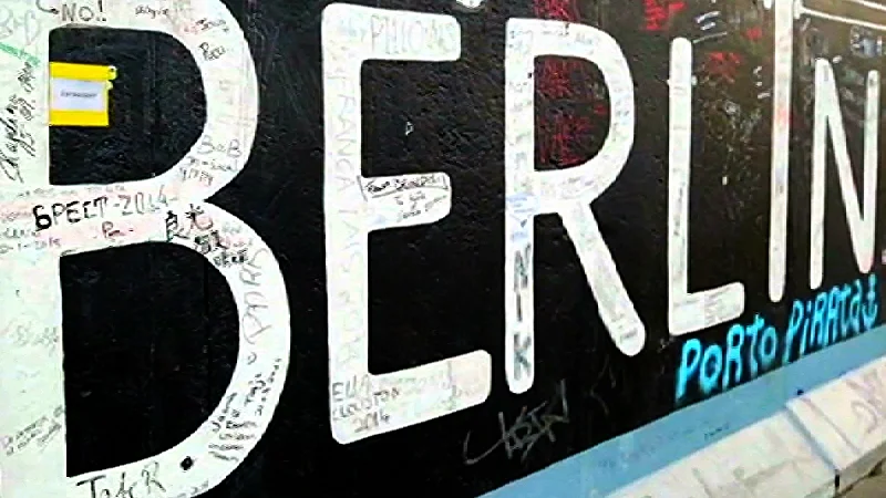 ARTSNIGHT CHRIS DERCON 1.jpeg