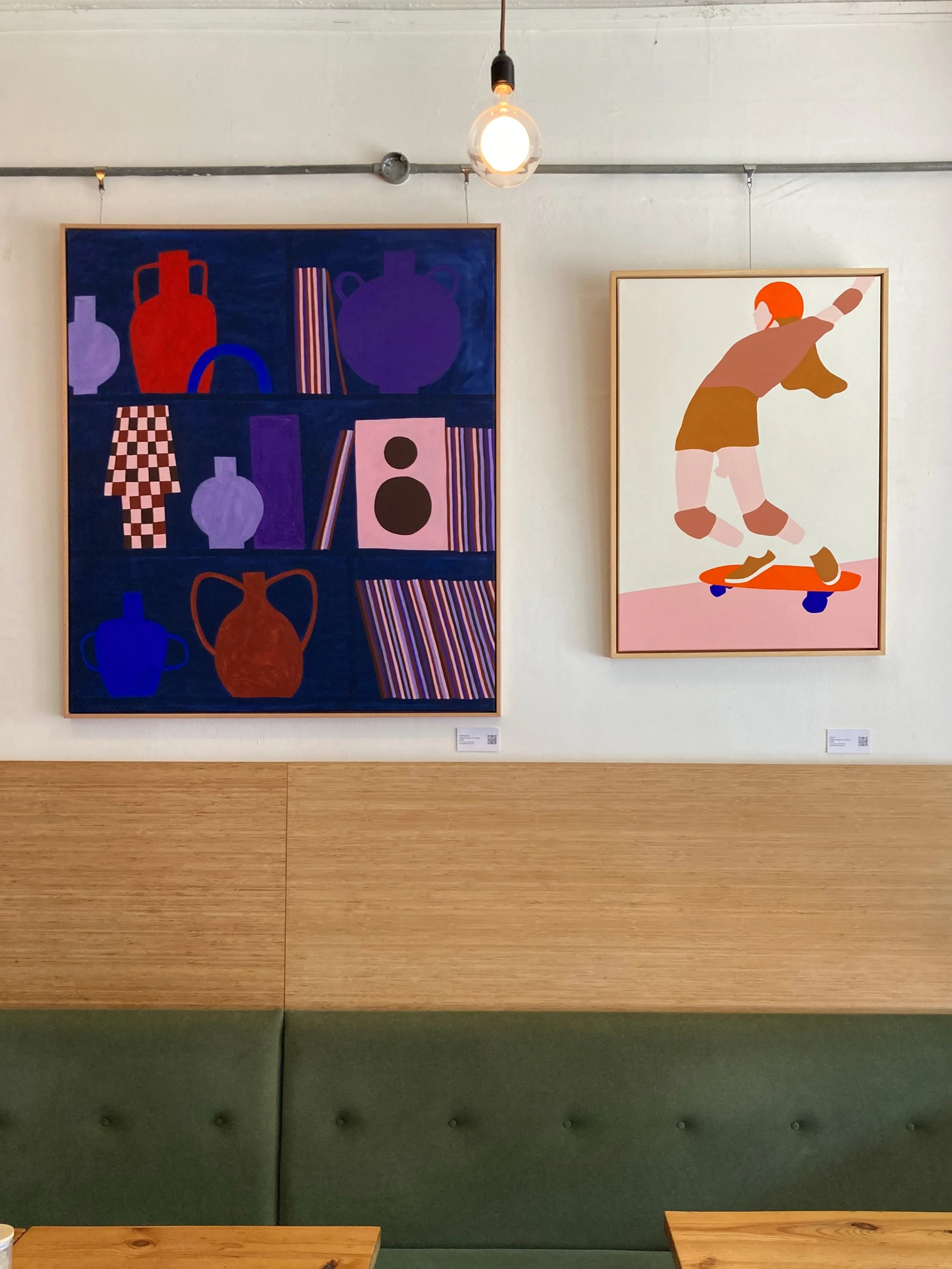Brighton folks! Only a few days left for you to go and check out my work in @mangetoutbrighton and get yourself some original artwork from a local artist! ✌️🫛💛 
I have 7 original paintings on show there until Sunday. Get in touch if you&rsquo;d lik